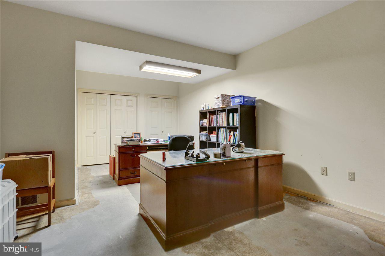 WHITE ROCK ACRES - Residential