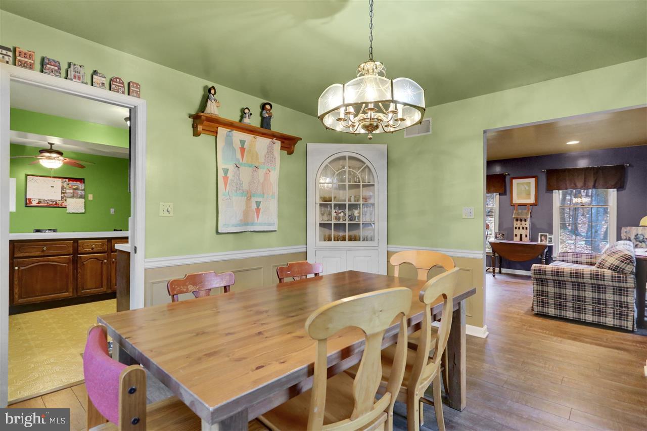 WHITE ROCK ACRES - Residential