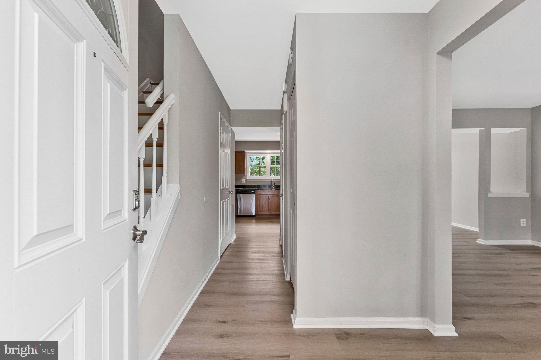 LONDON TOWN WEST - Residential