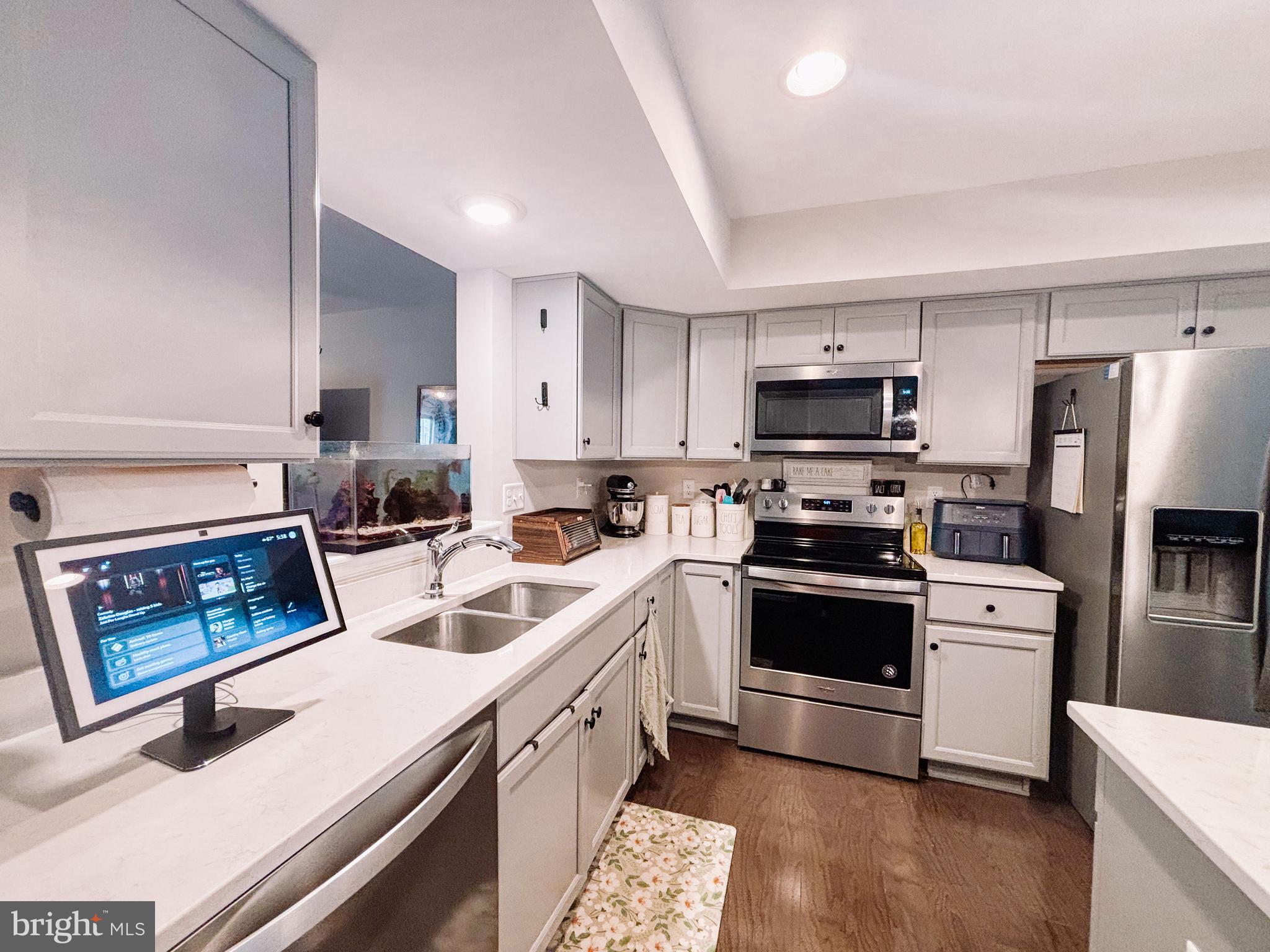 BRIAR RUN - Residential