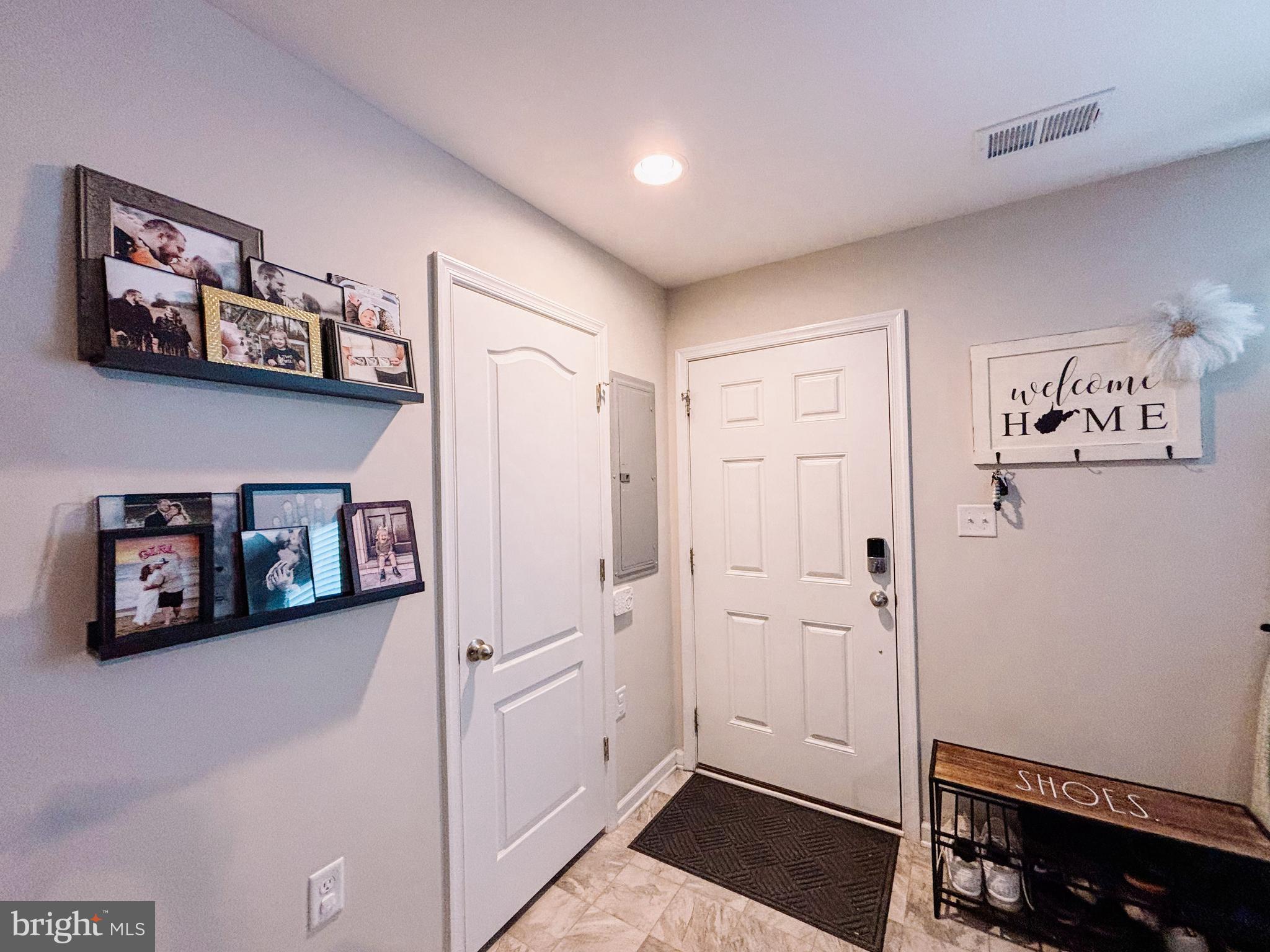 BRIAR RUN - Residential