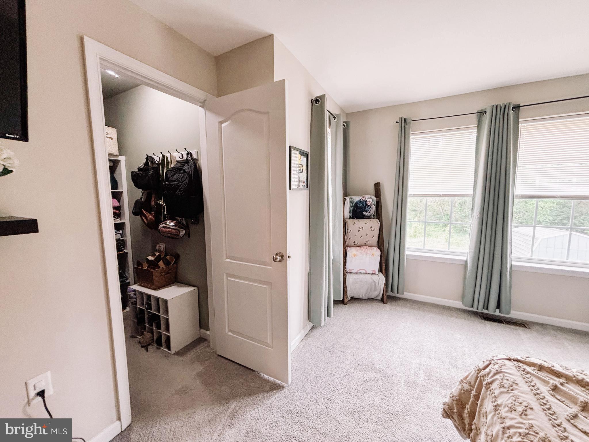 BRIAR RUN - Residential