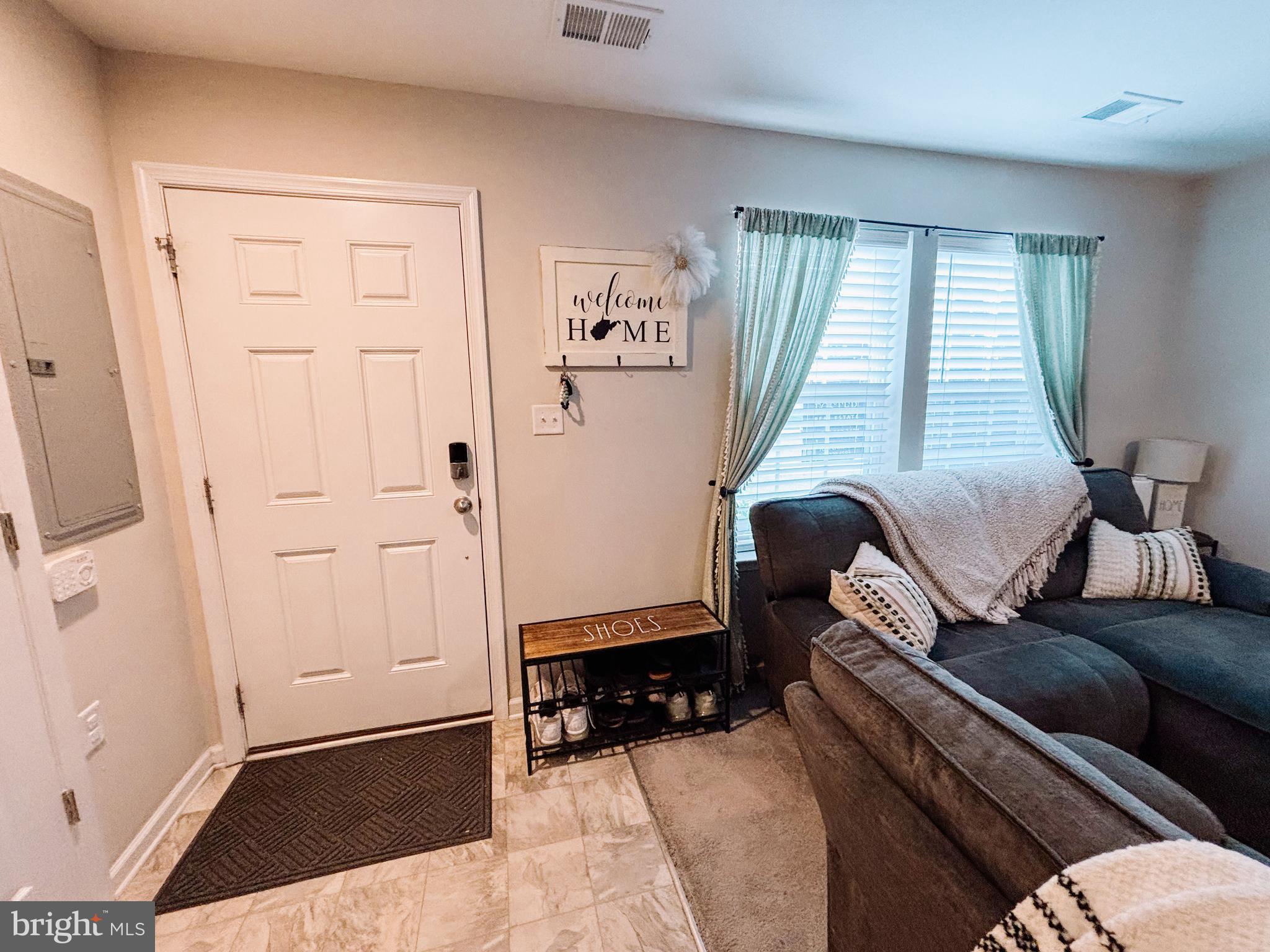 BRIAR RUN - Residential