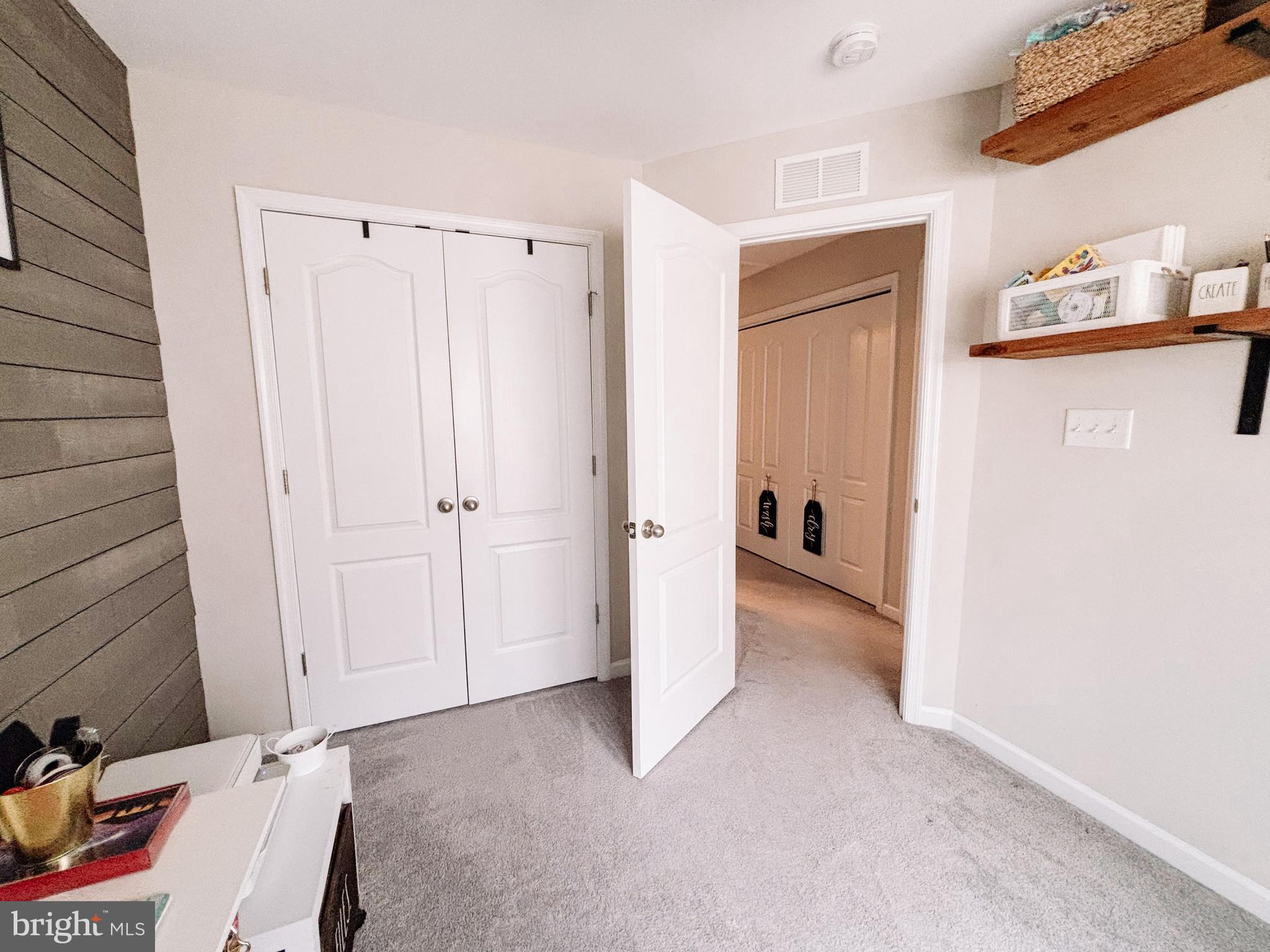 BRIAR RUN - Residential