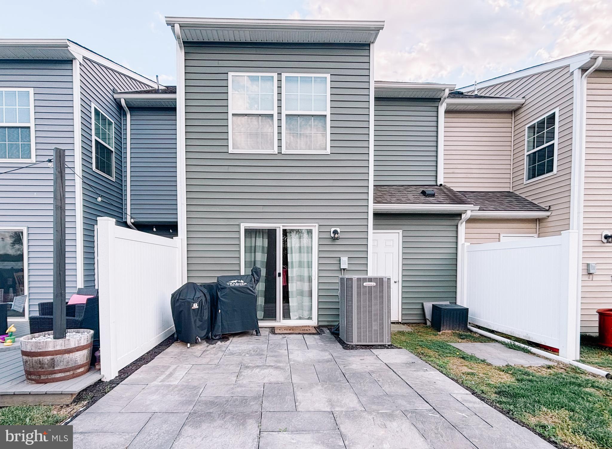 BRIAR RUN - Residential