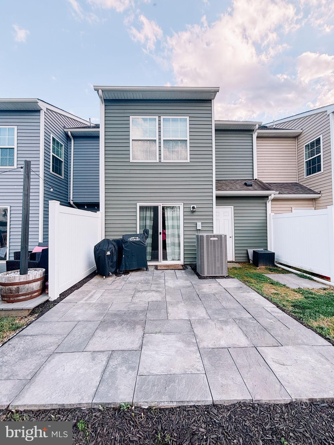 BRIAR RUN - Residential