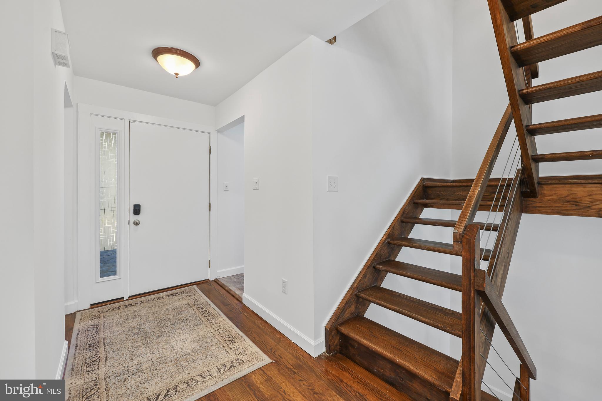 RESTON - Residential