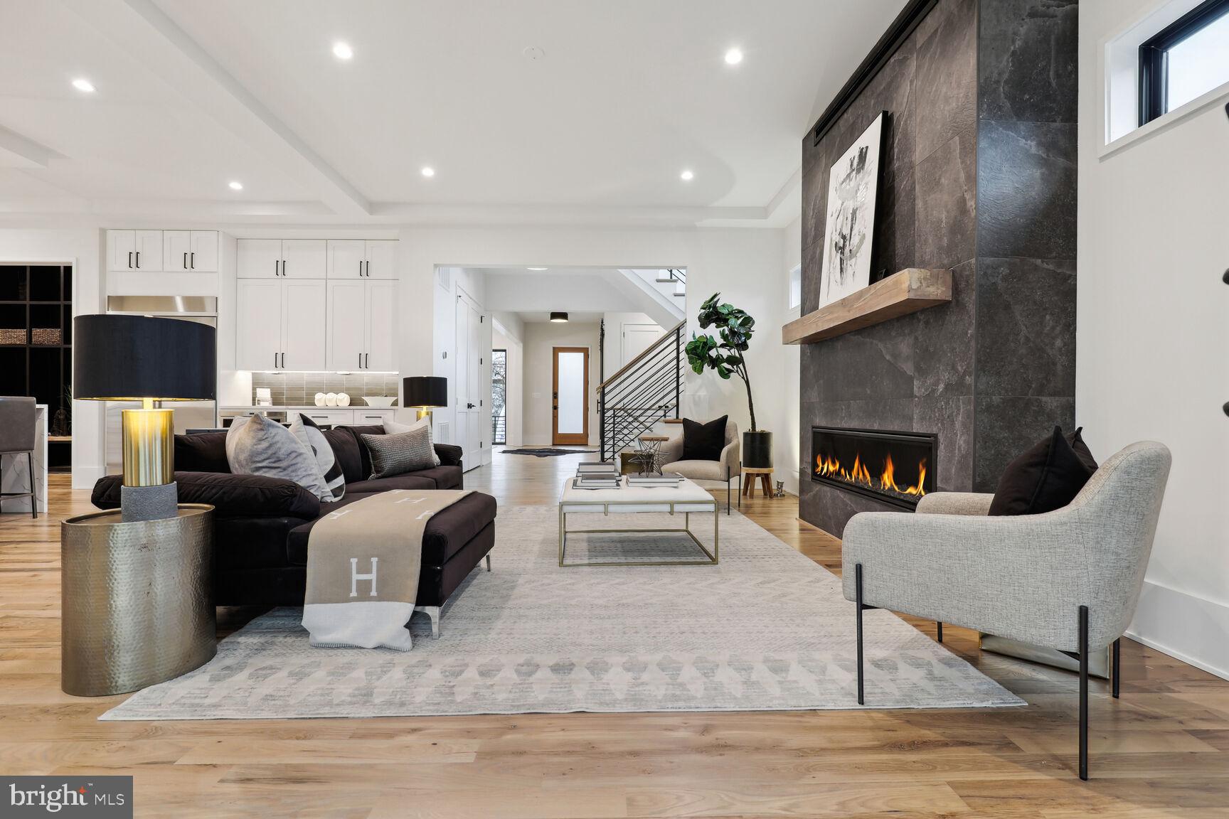 CHESTERBROOK GARDENS - Residential