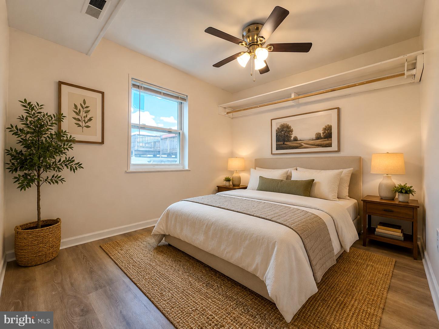 RIVERSIDE - Residential