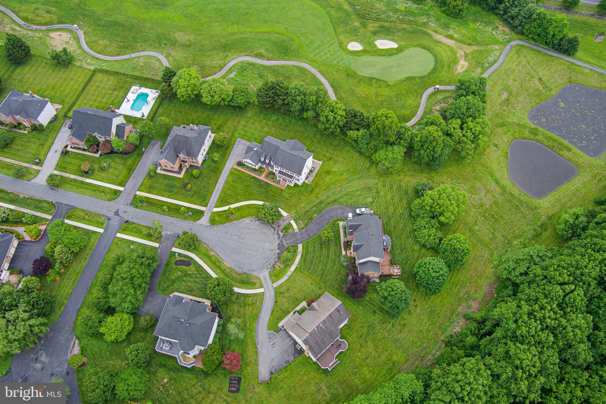 HAMPSHIRE GREENS - Residential
