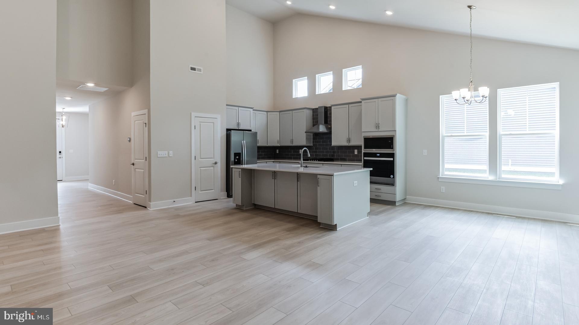 CYPRESS CREEK ESTATES - Residential