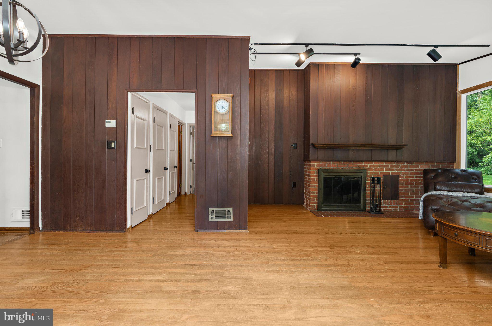 SHIPLEY - Residential