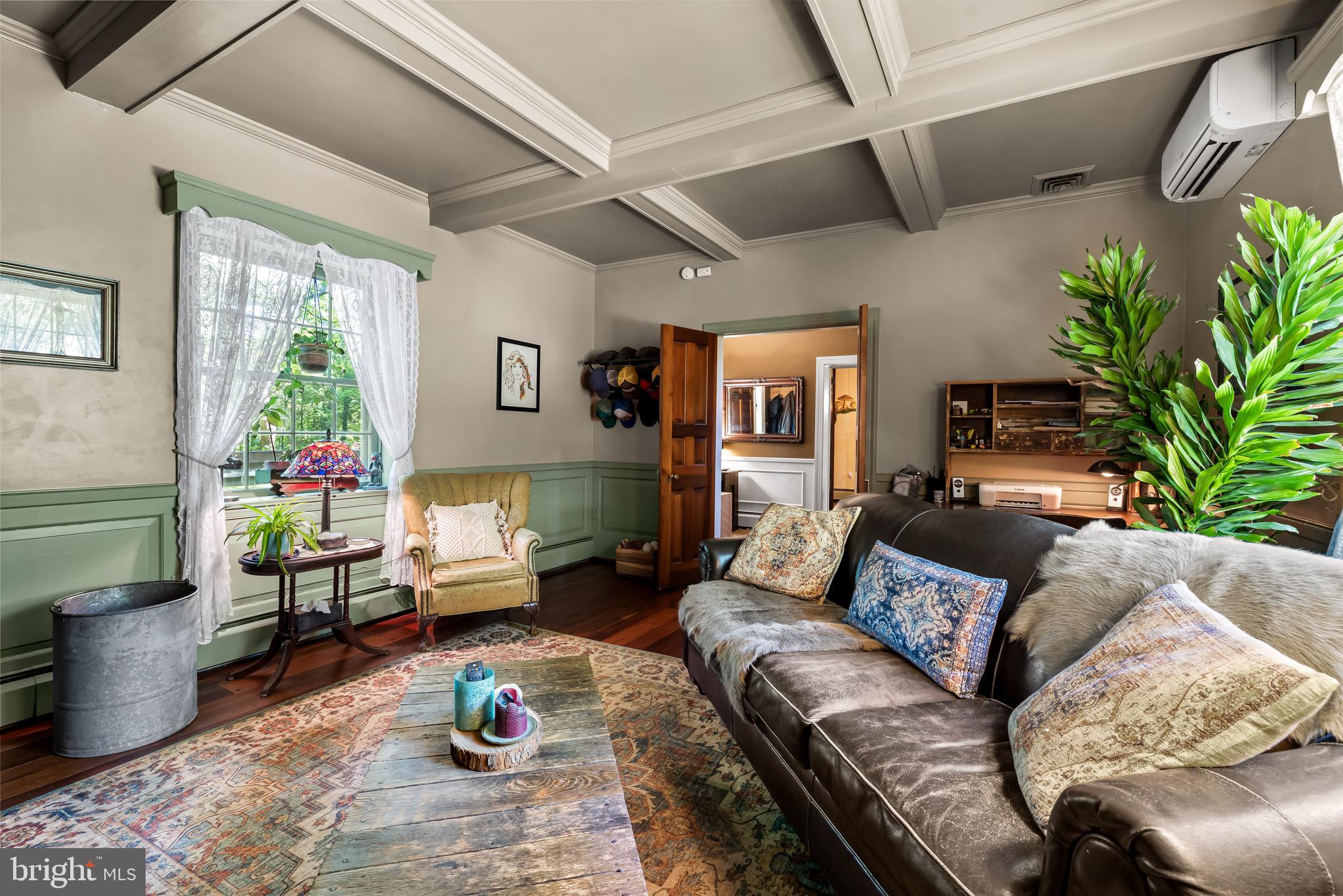 KINGSVILLE - Residential