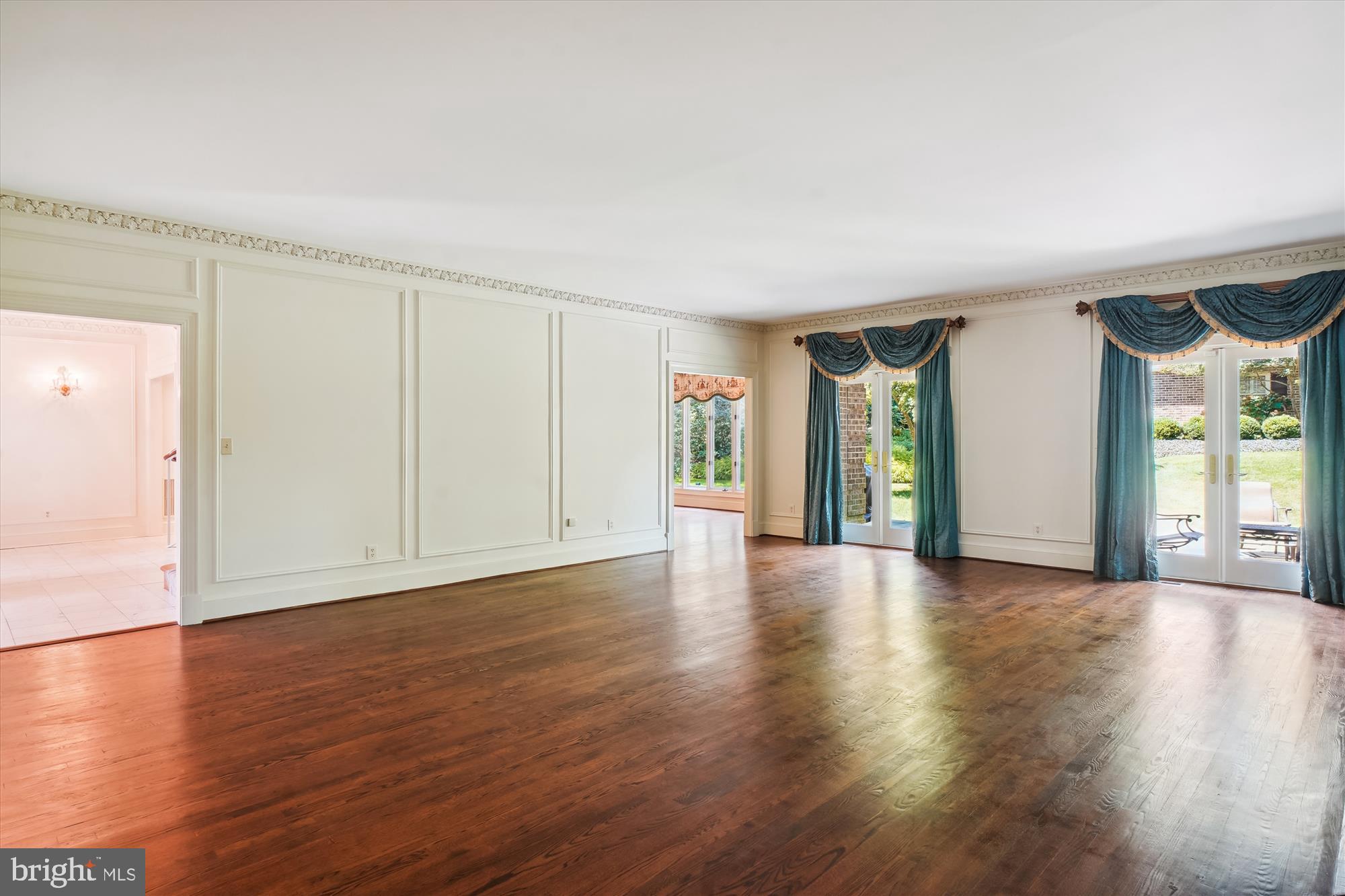 POTOMAC FALLS - Residential