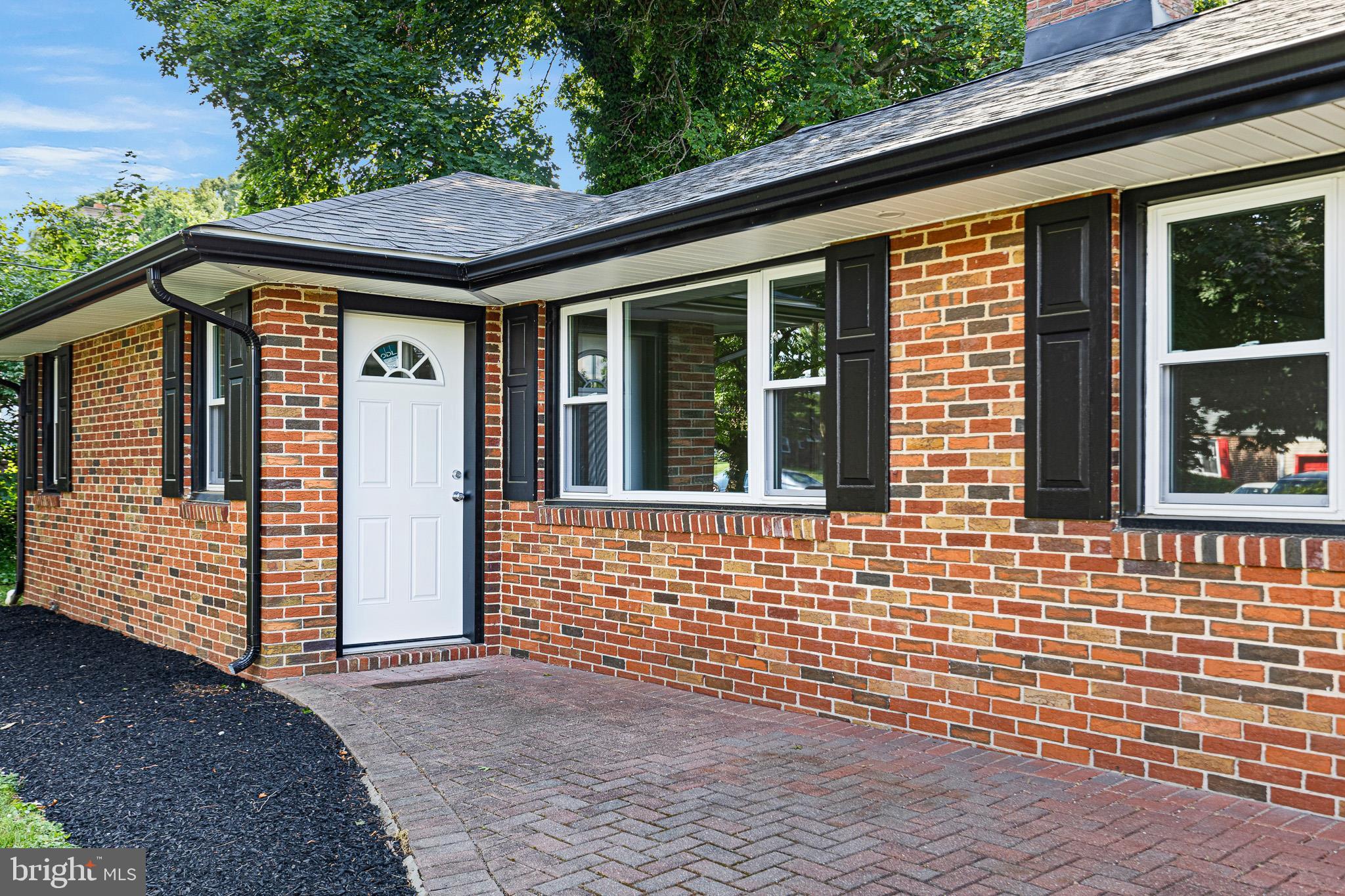 LLANGOLLEN ESTATES - Residential