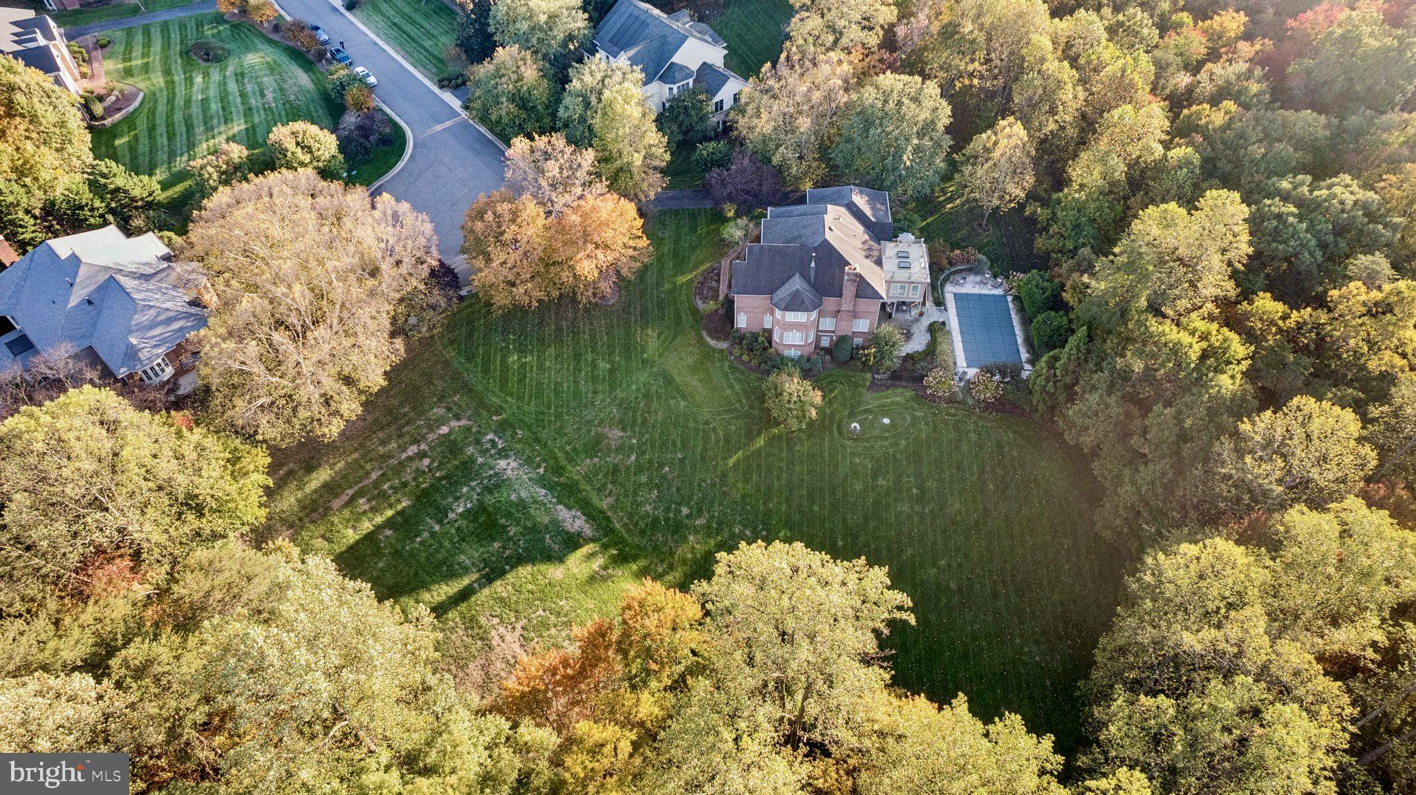 WAPLES MILL MANOR - Residential