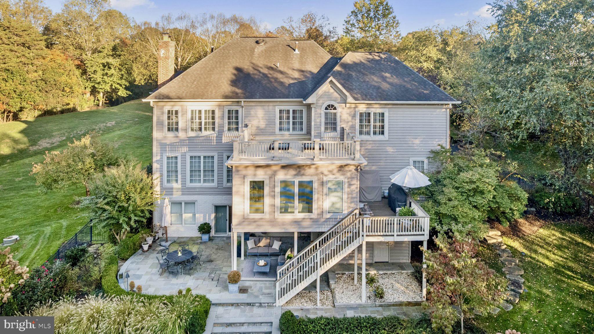 WAPLES MILL MANOR - Residential