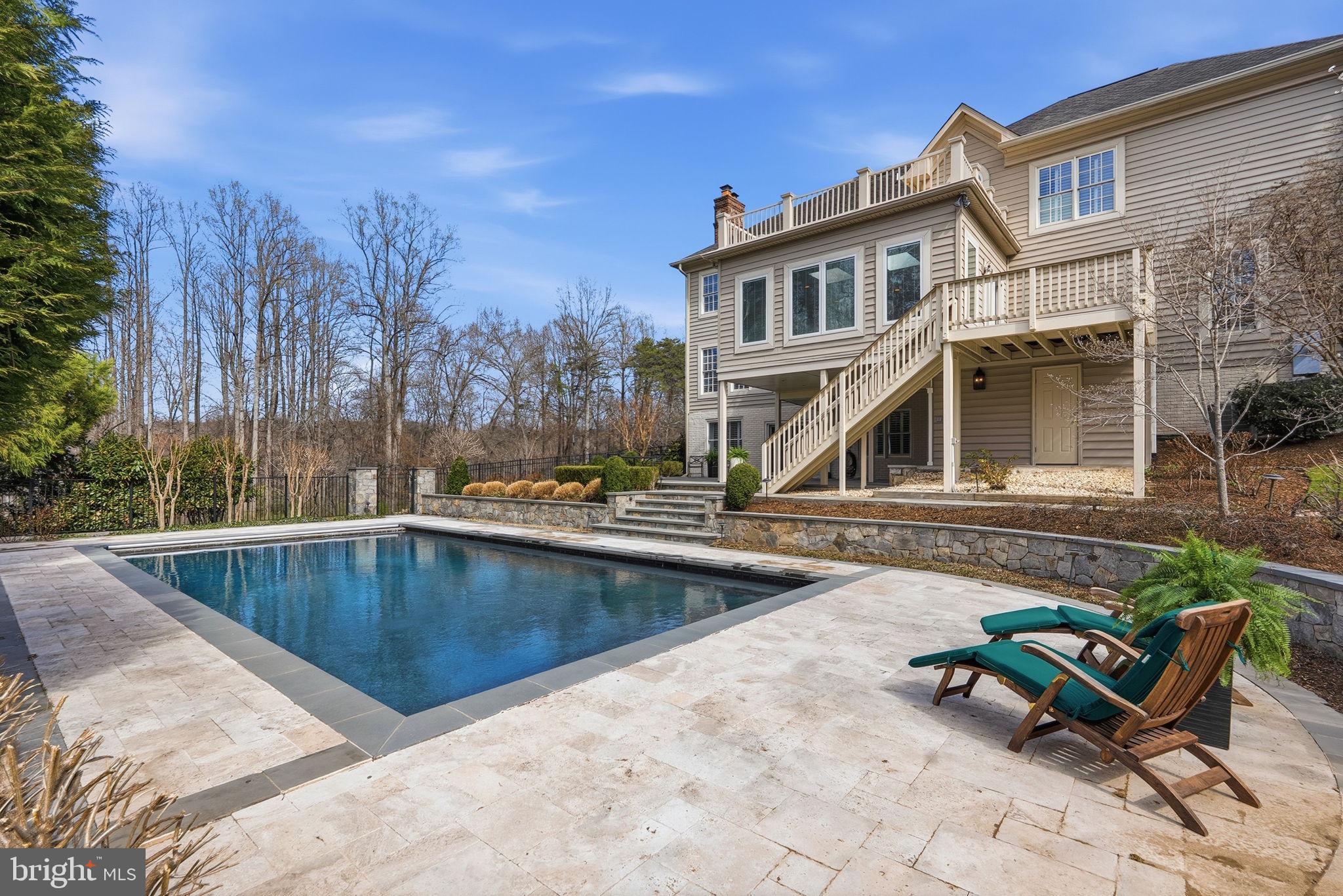 WAPLES MILL MANOR - Residential