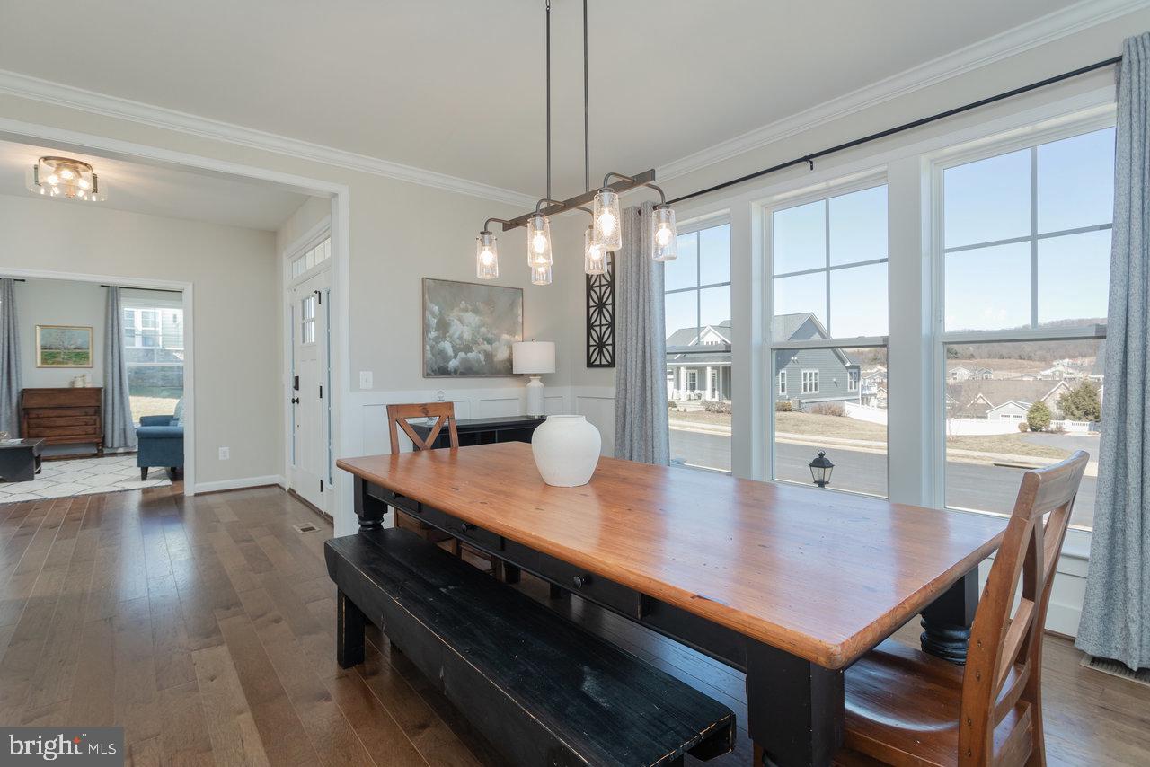 PRESTON LAKE - Residential