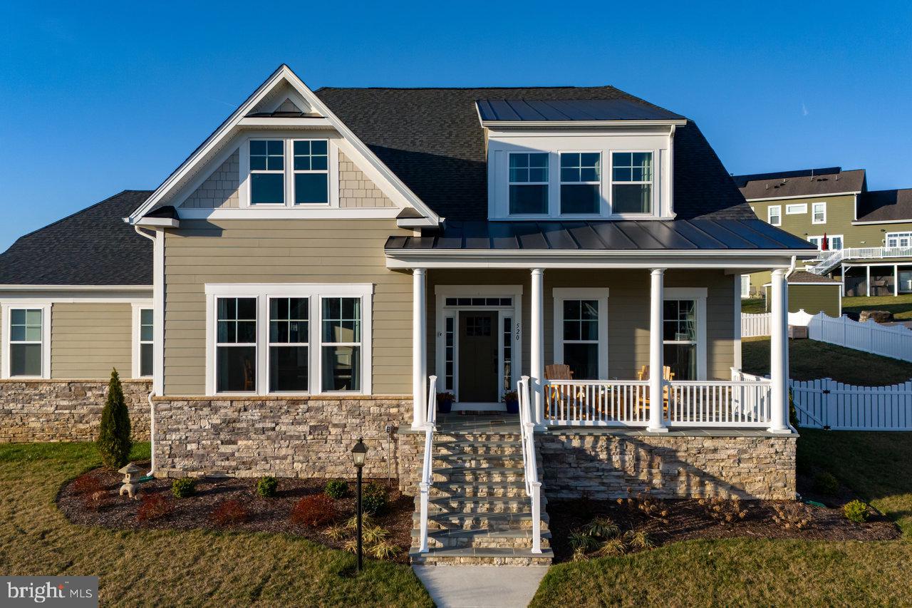 PRESTON LAKE - Residential
