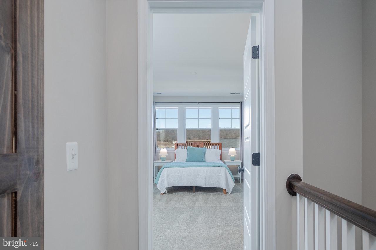 PRESTON LAKE - Residential