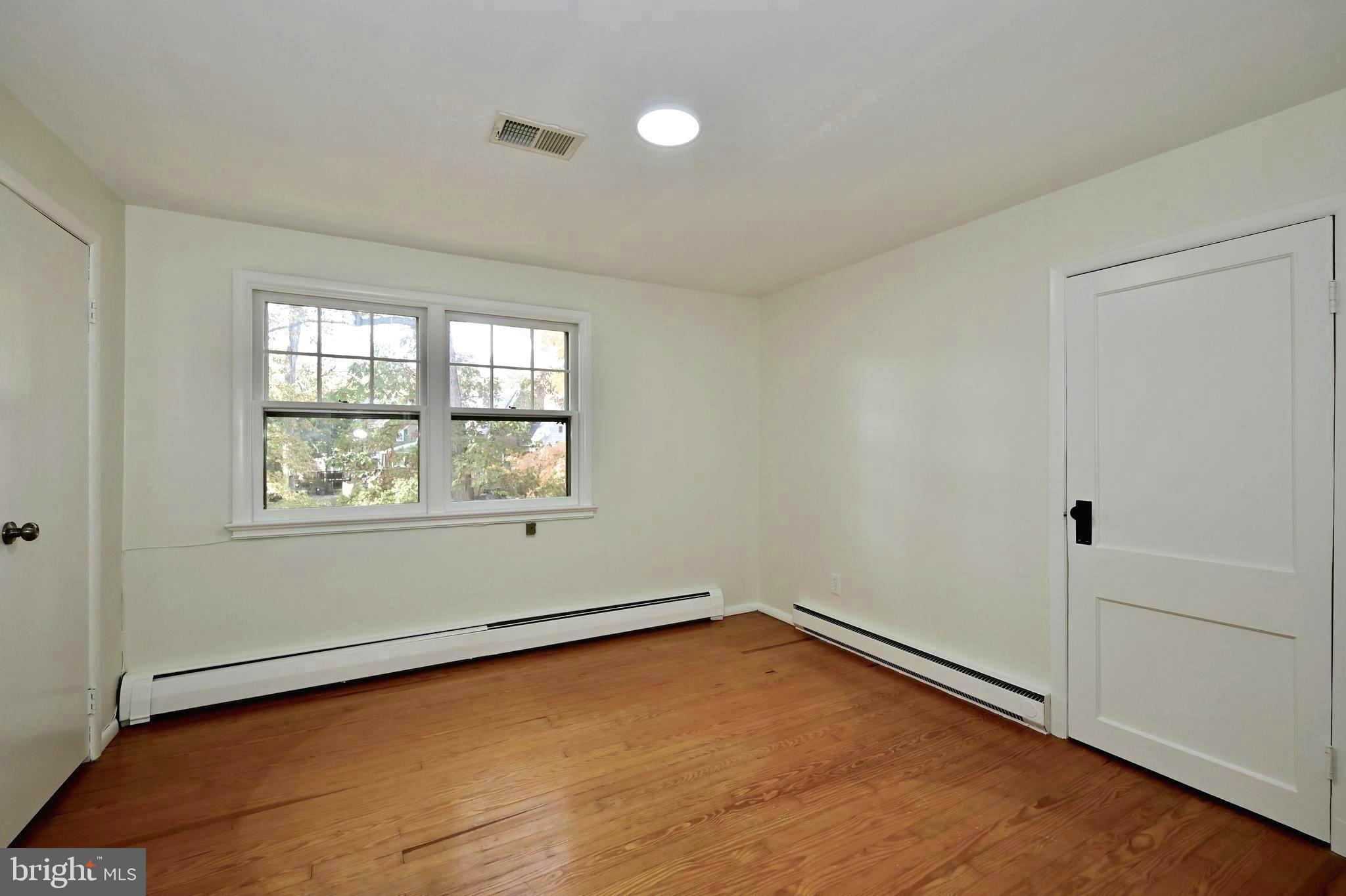 UNIVERSITY PARK - Residential