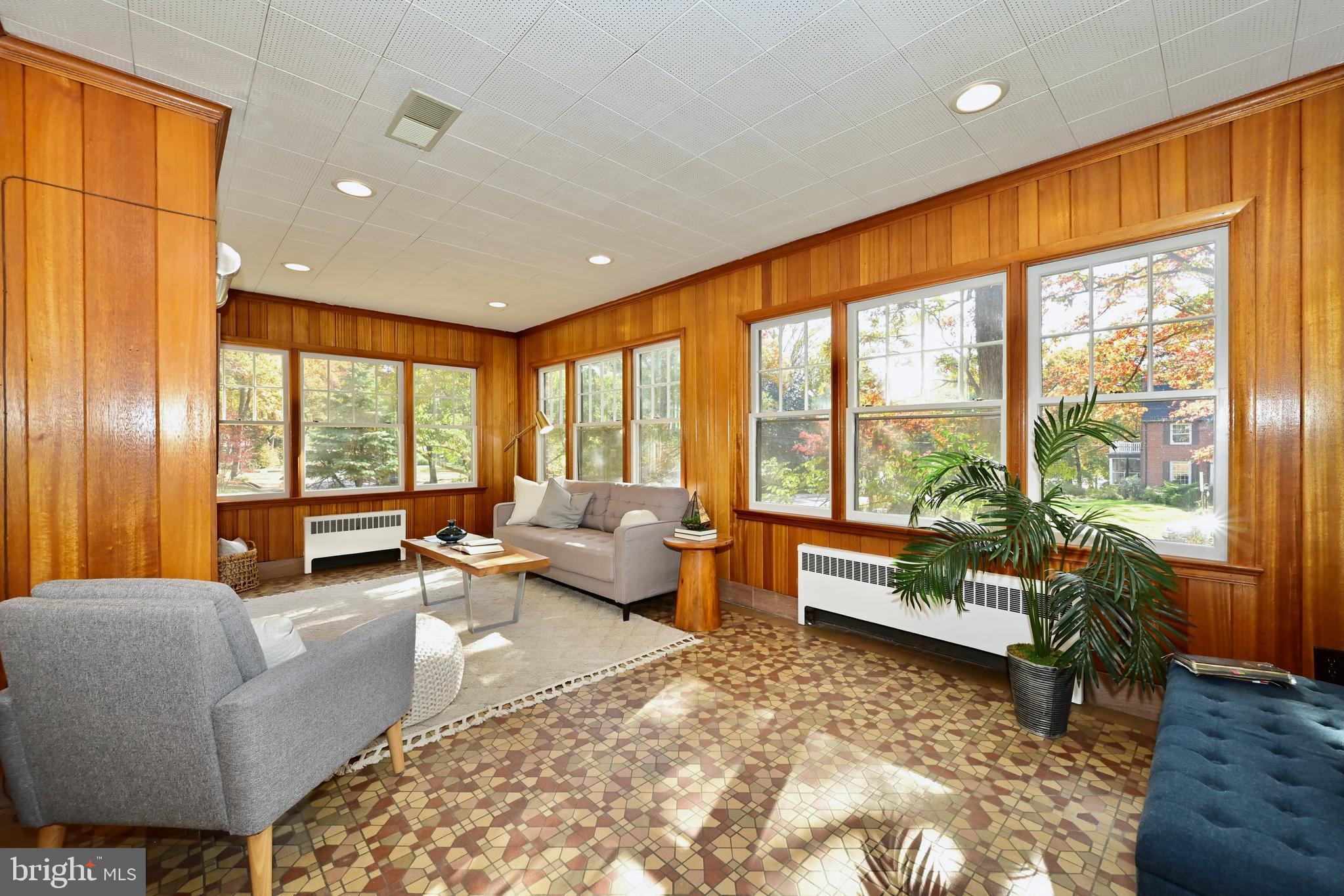 UNIVERSITY PARK - Residential
