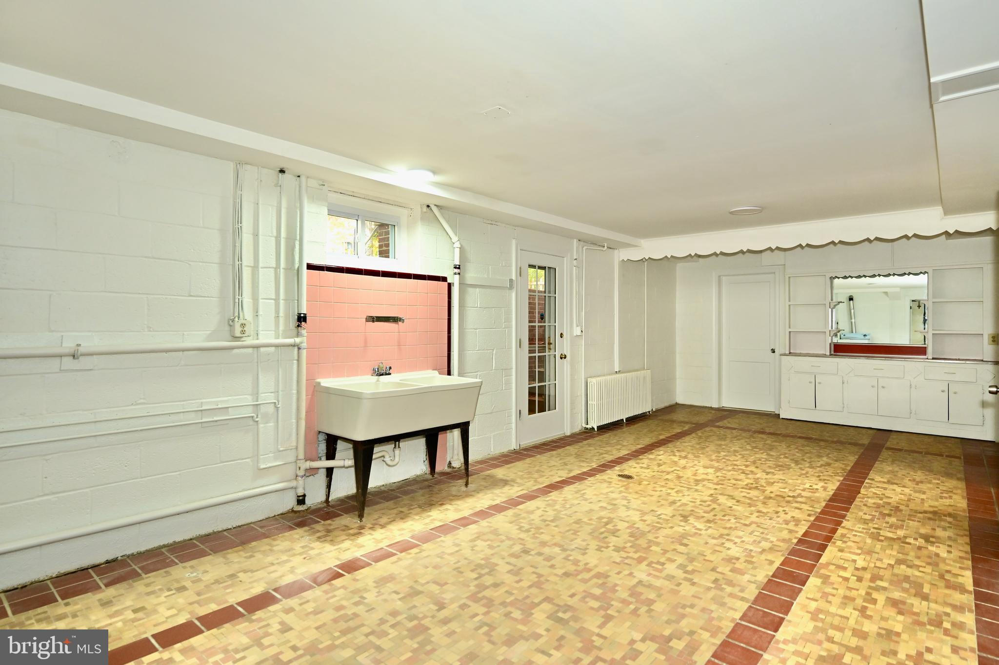 UNIVERSITY PARK - Residential
