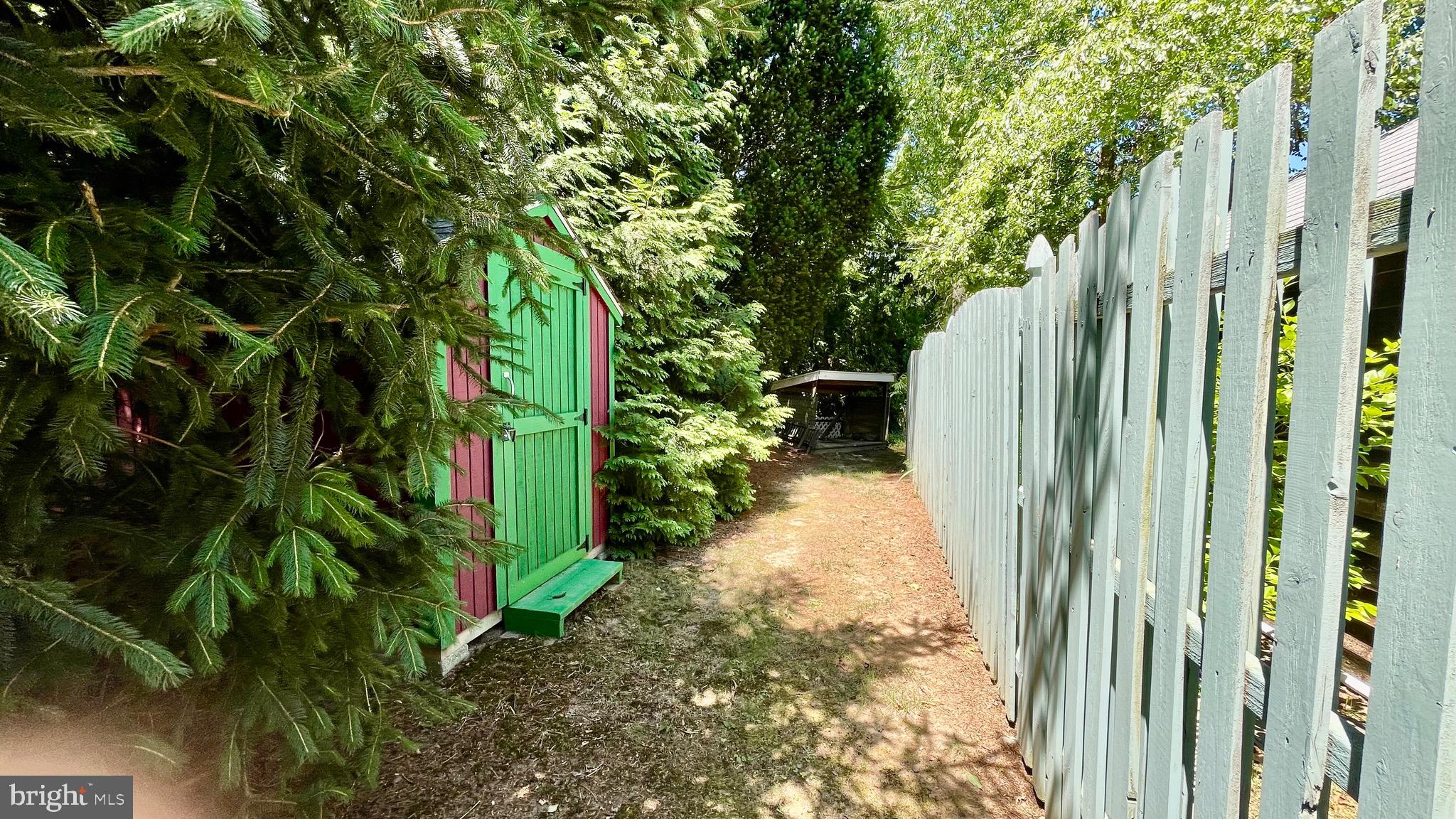 OLD MILL ACRES - Residential