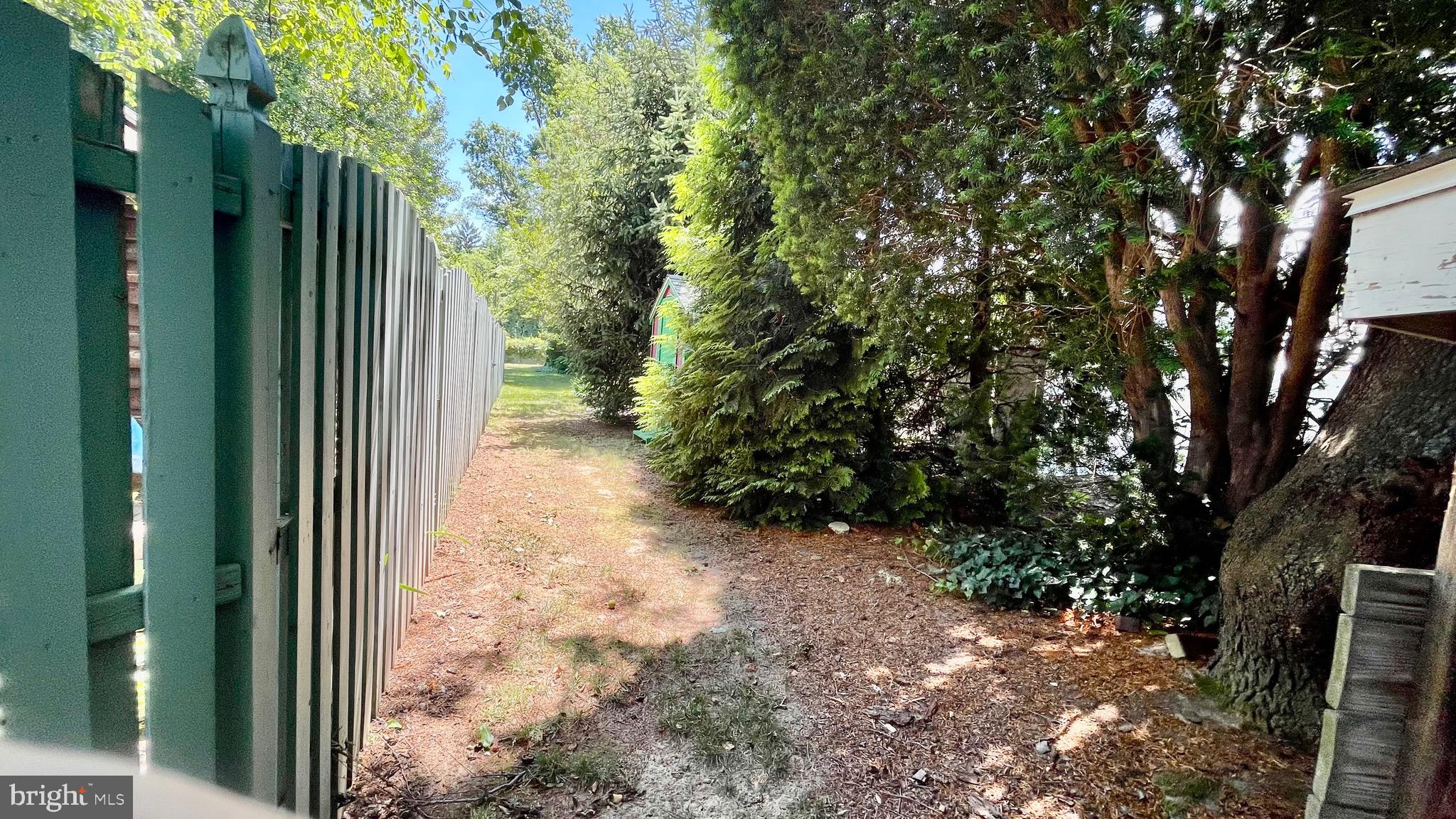 OLD MILL ACRES - Residential