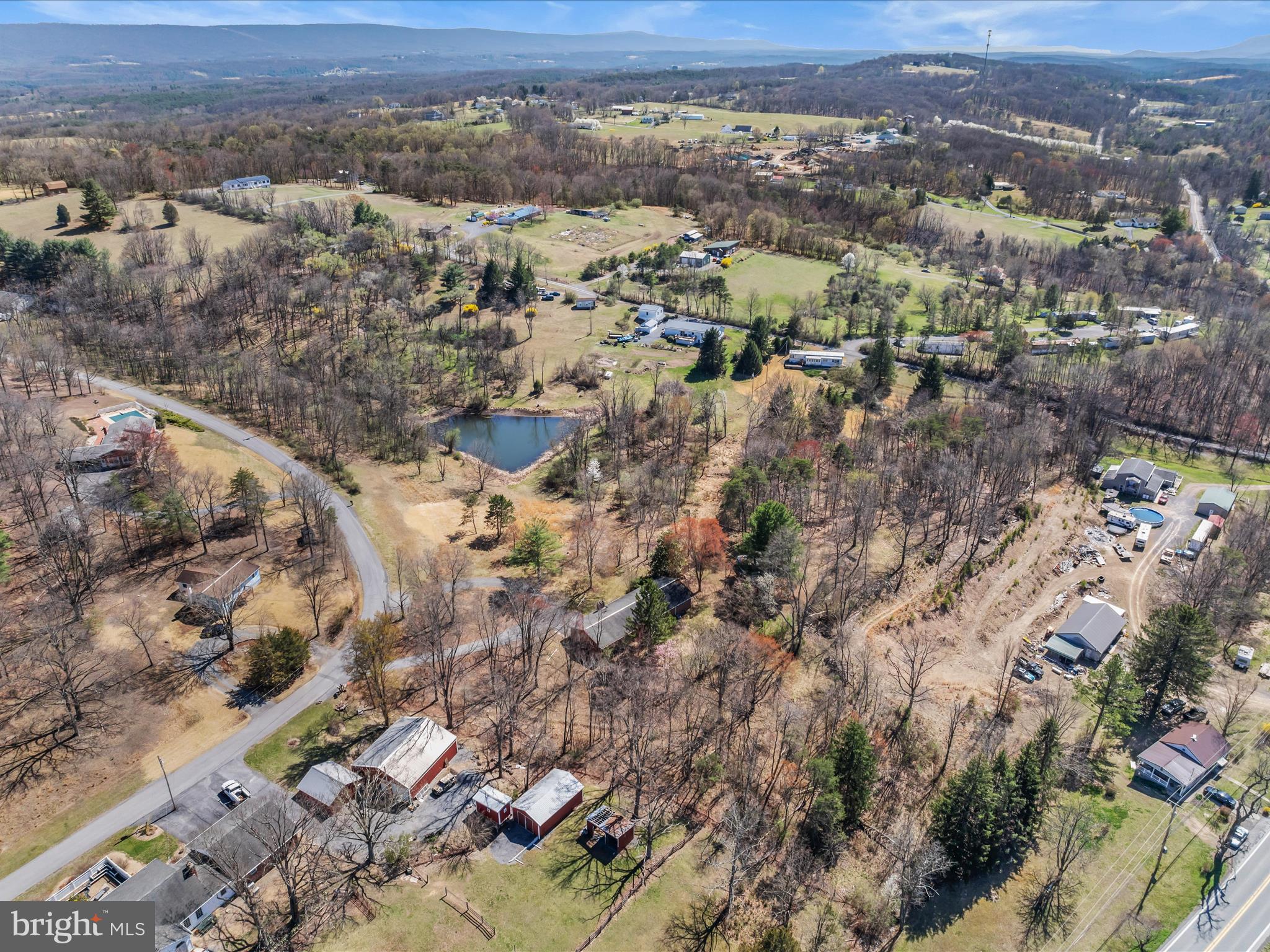 LAKEWOOD HILLS - Residential