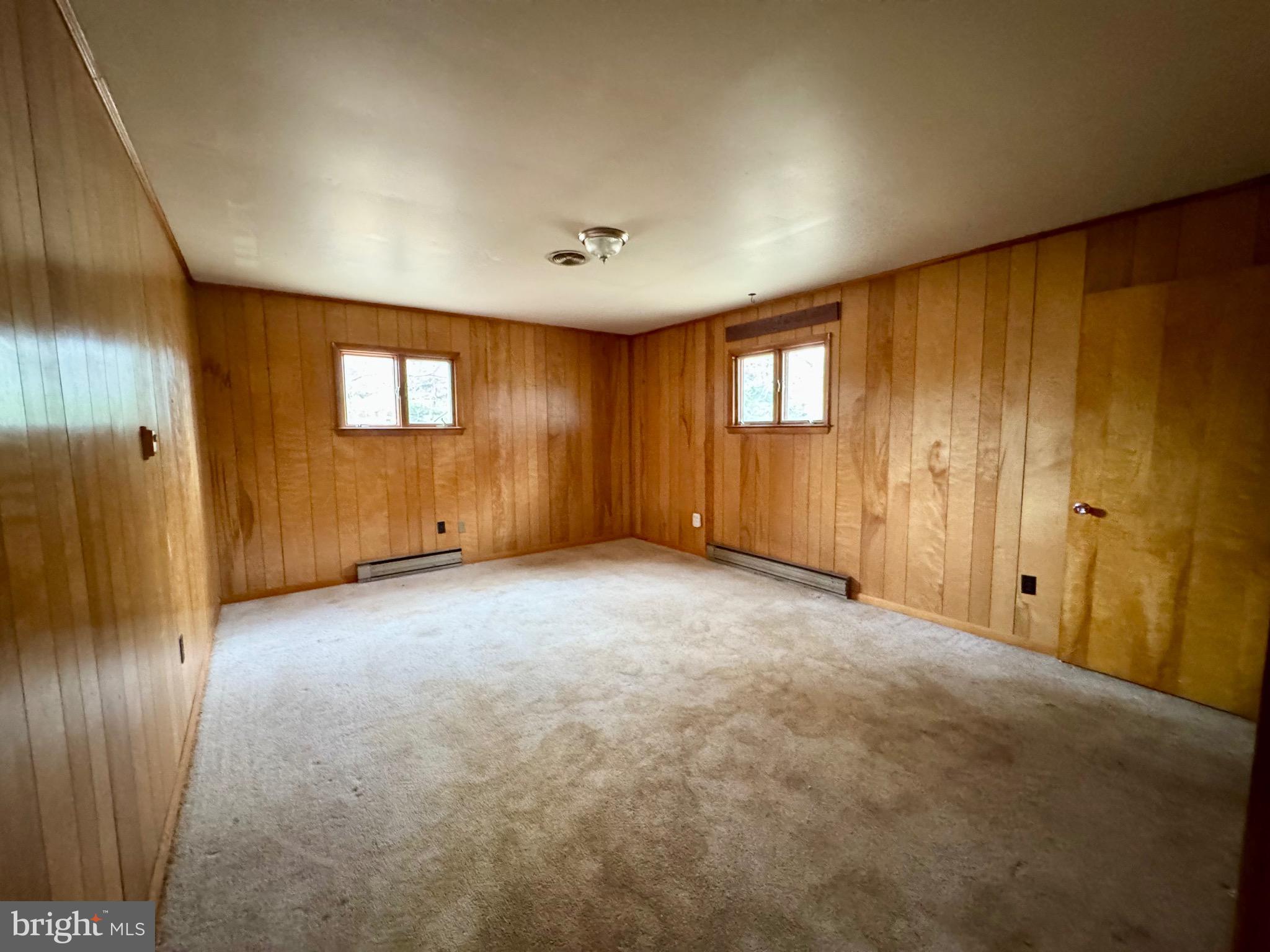 LAKEWOOD HILLS - Residential