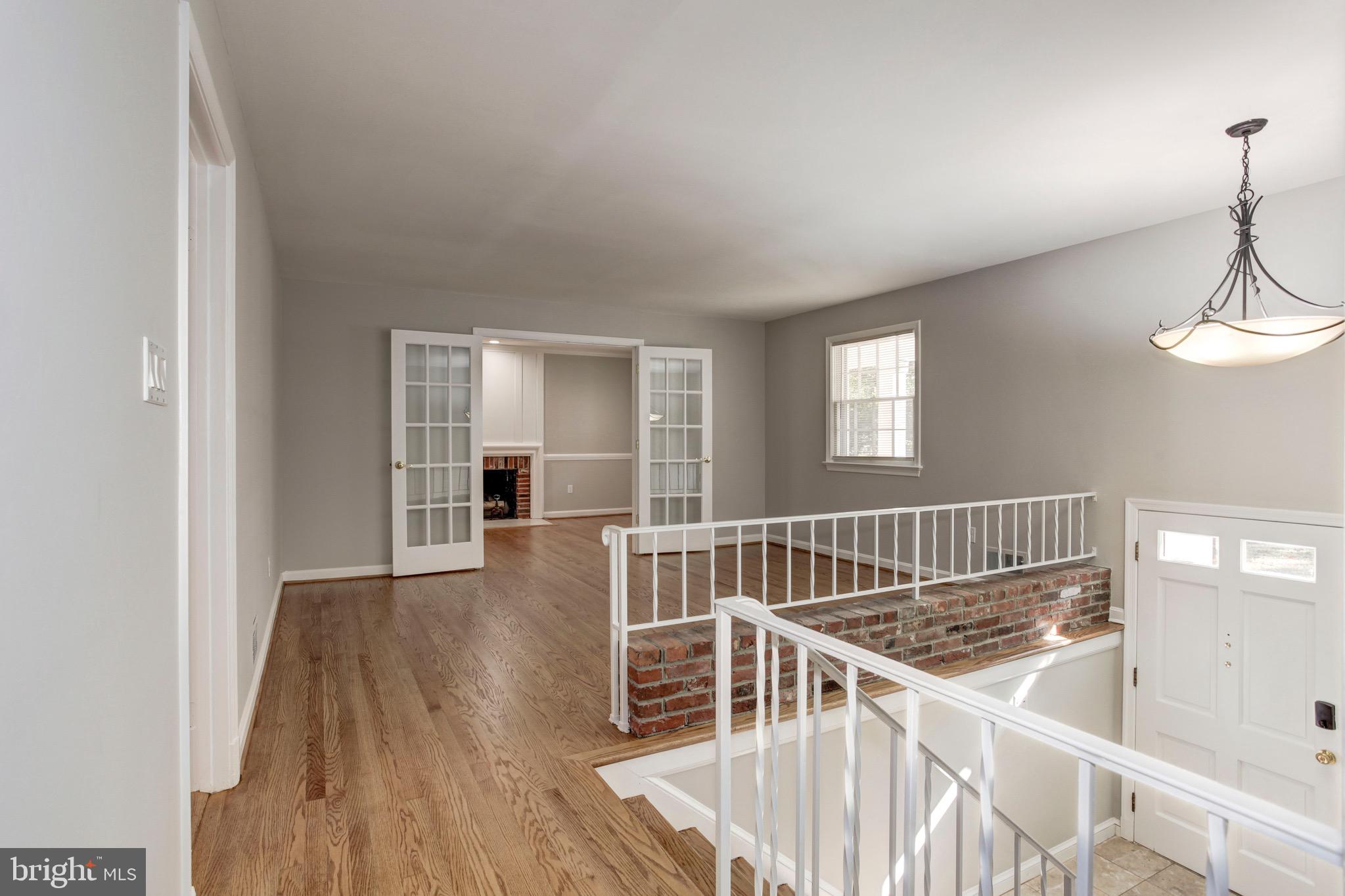 OAKDALE PARK - Residential