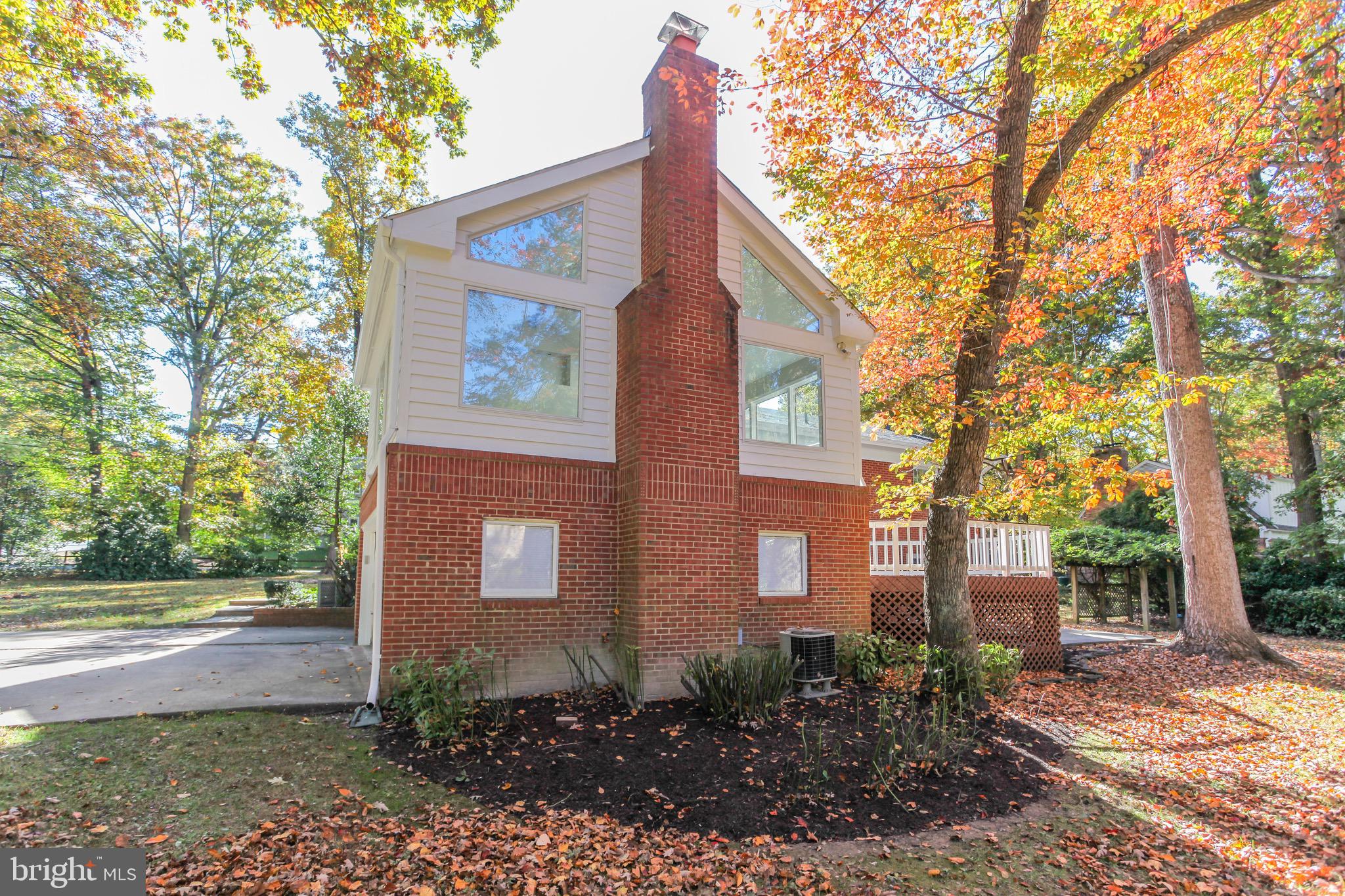 OAKDALE PARK - Residential