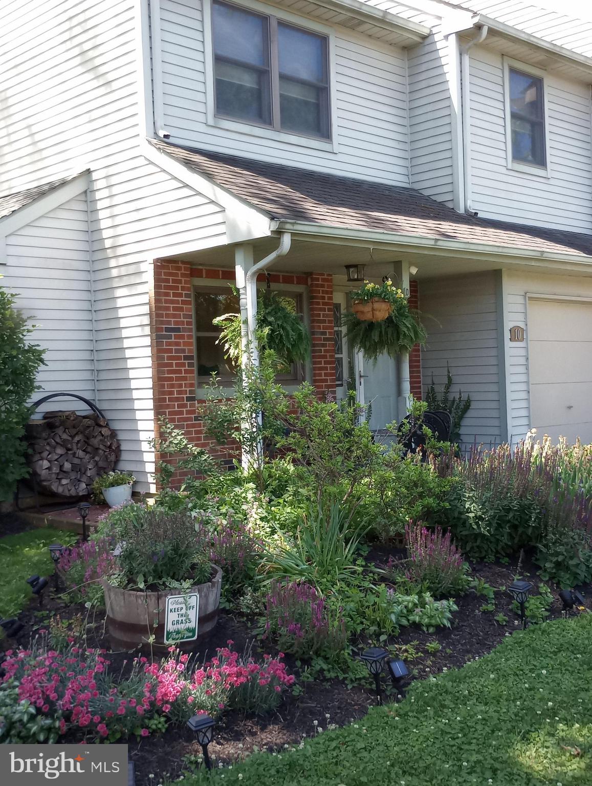 BROOKSIDE - Residential
