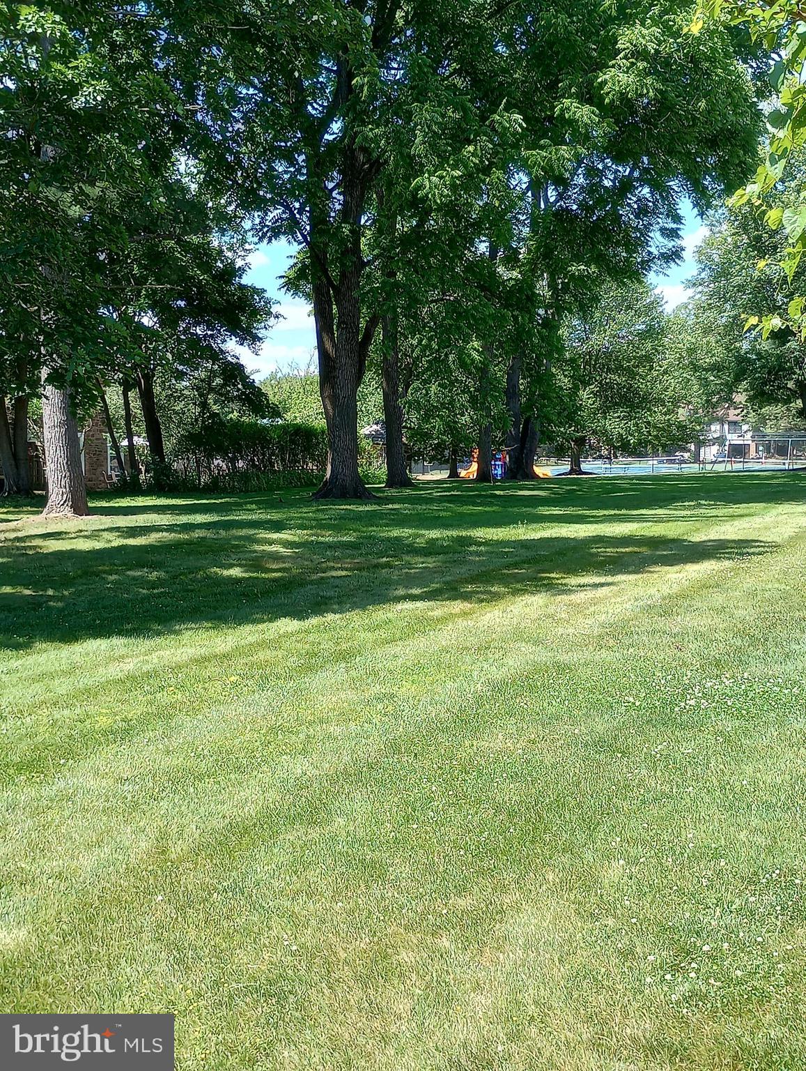 BROOKSIDE - Residential