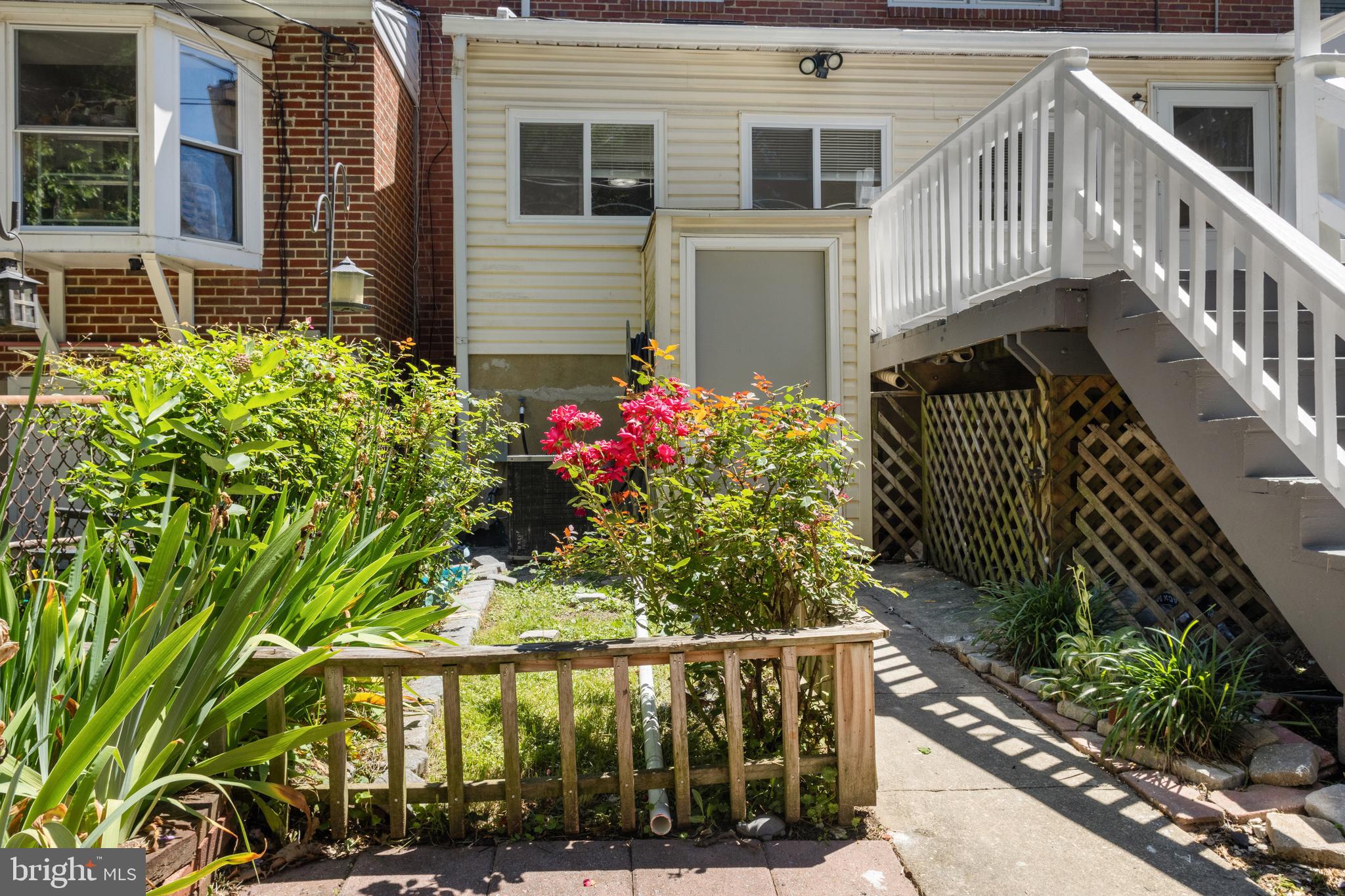 BRIARWOOD - Residential