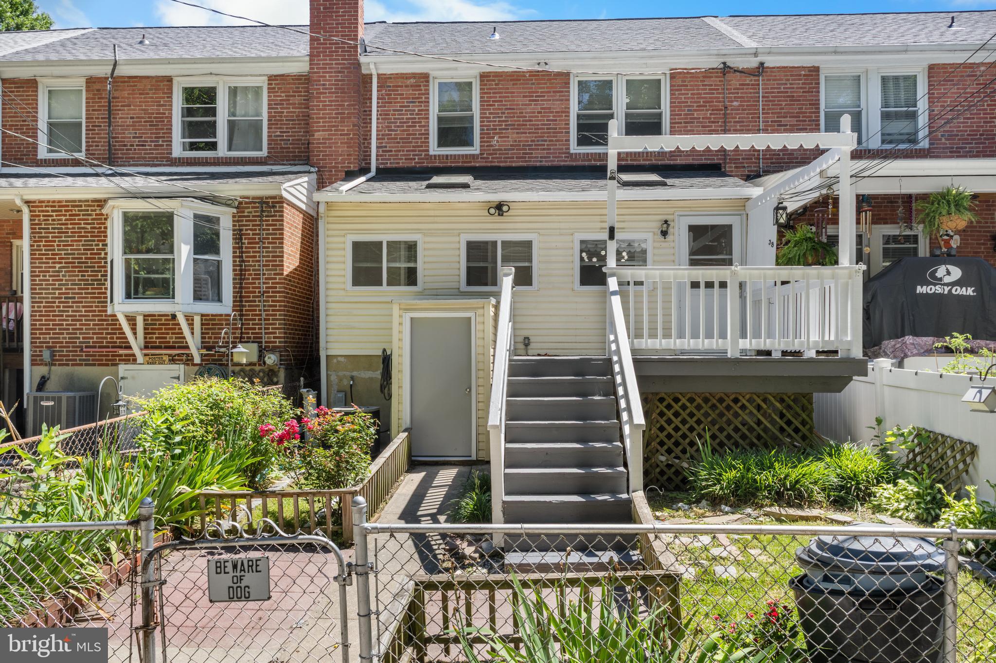 BRIARWOOD - Residential