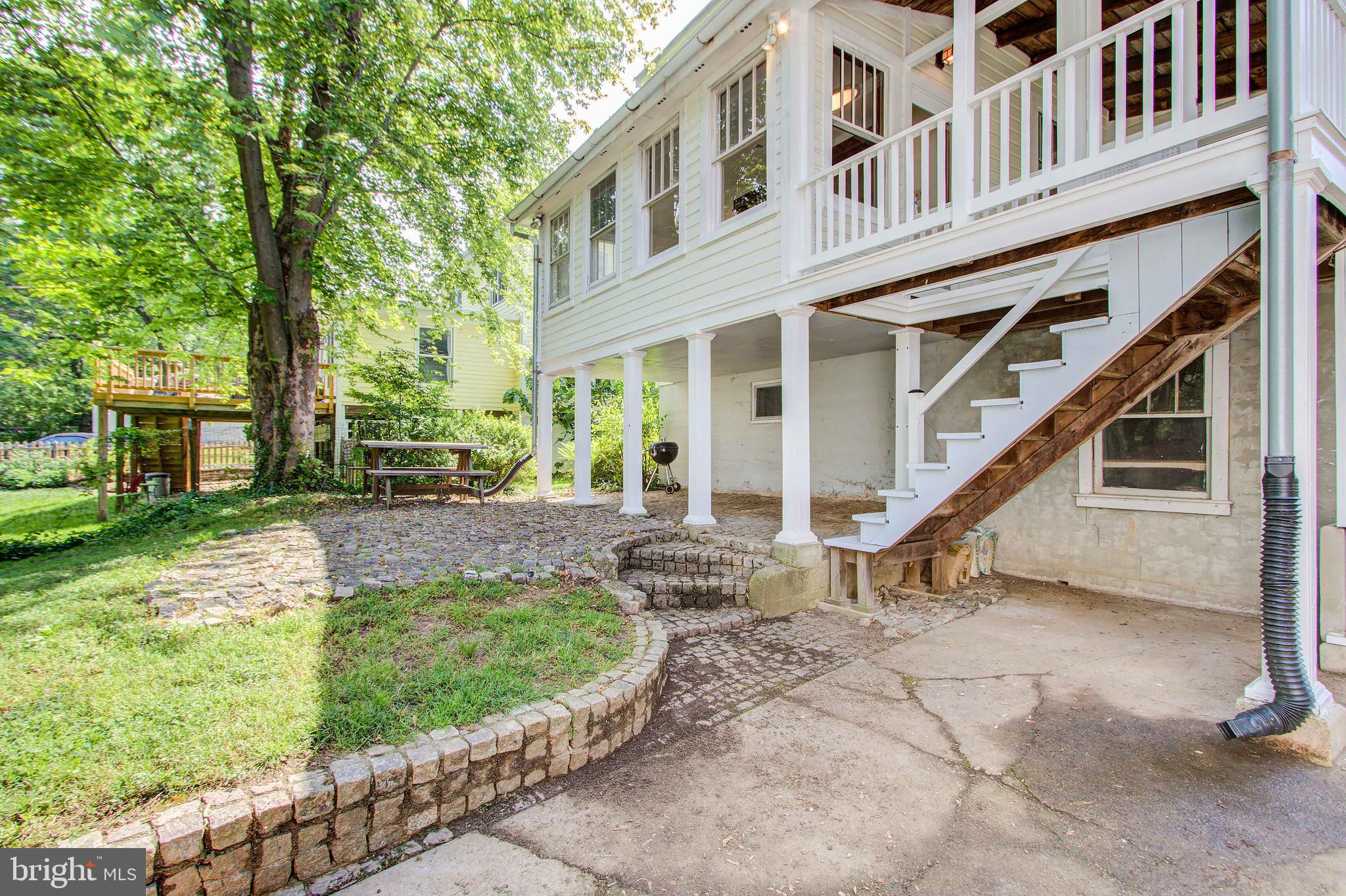WALKERS ADDITION - Residential