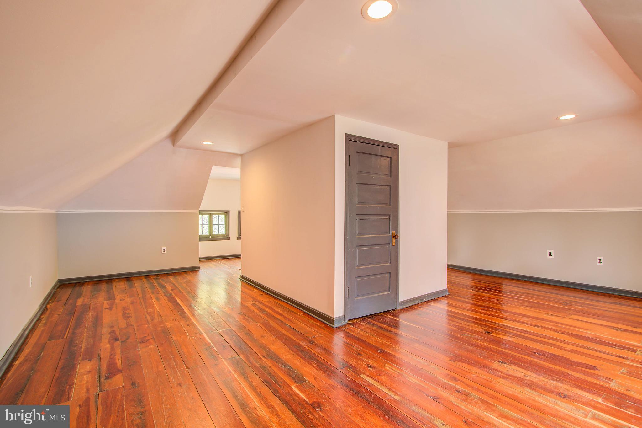 WALKERS ADDITION - Residential