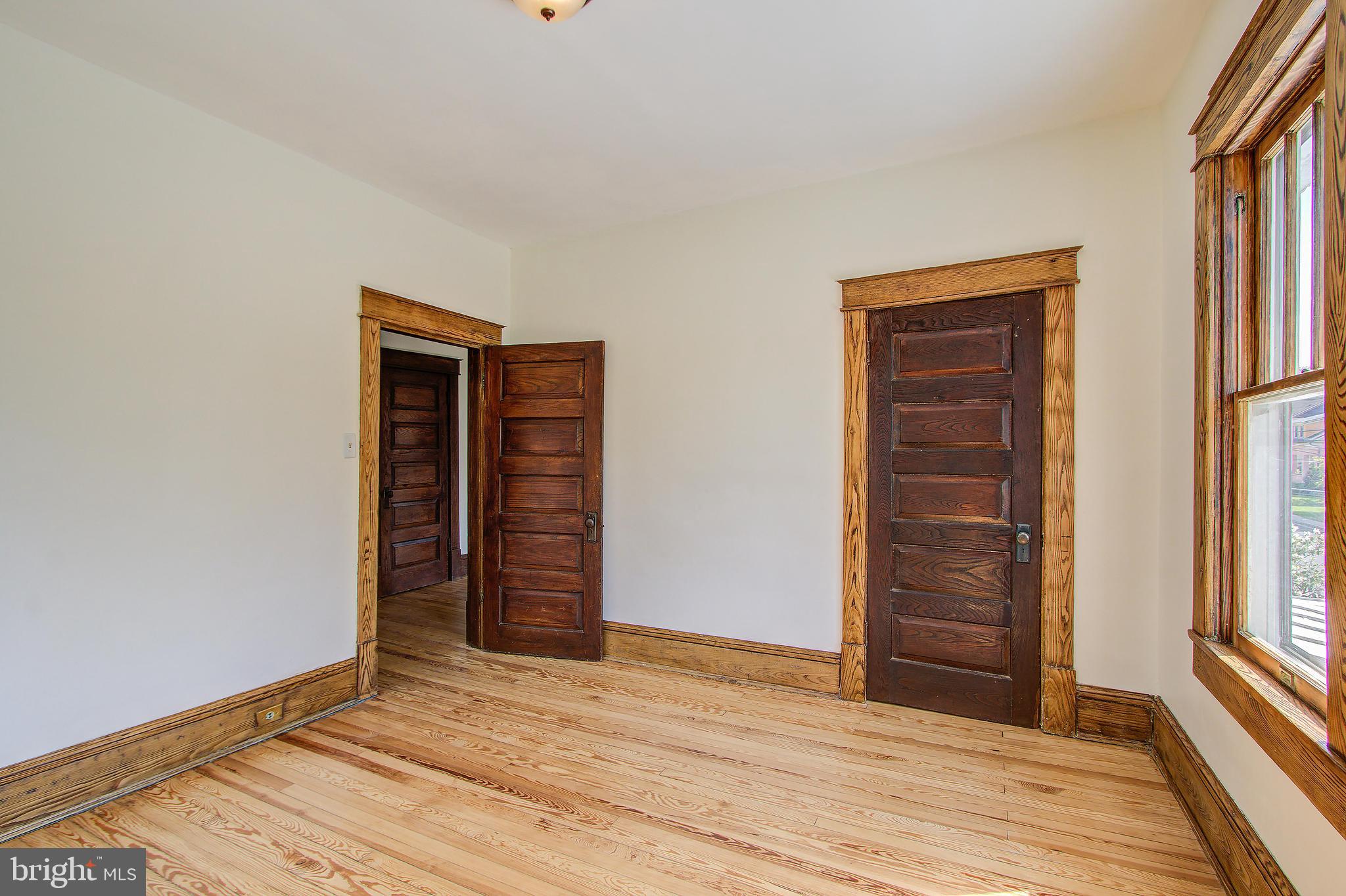 WALKERS ADDITION - Residential