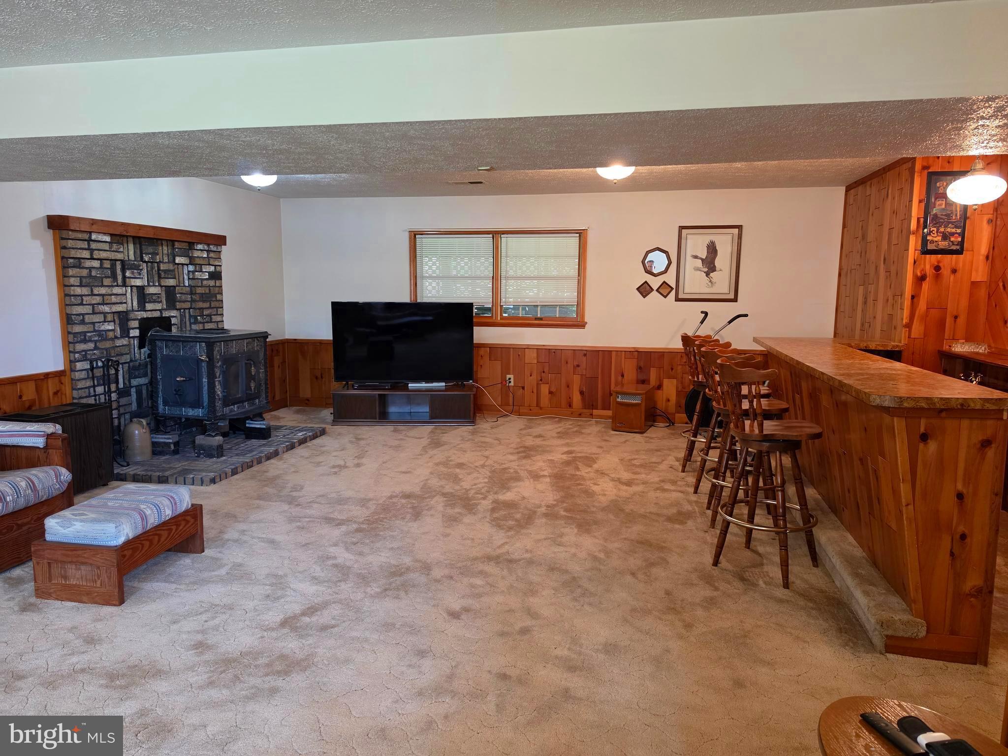 OAKWOOD ESTATES - Residential