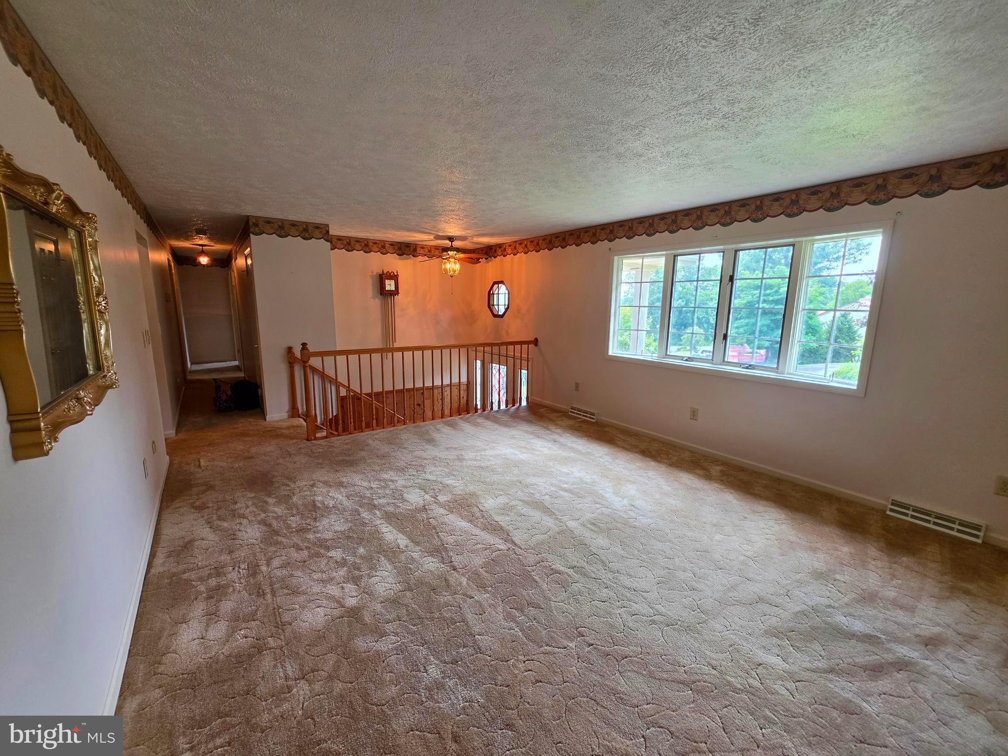 OAKWOOD ESTATES - Residential