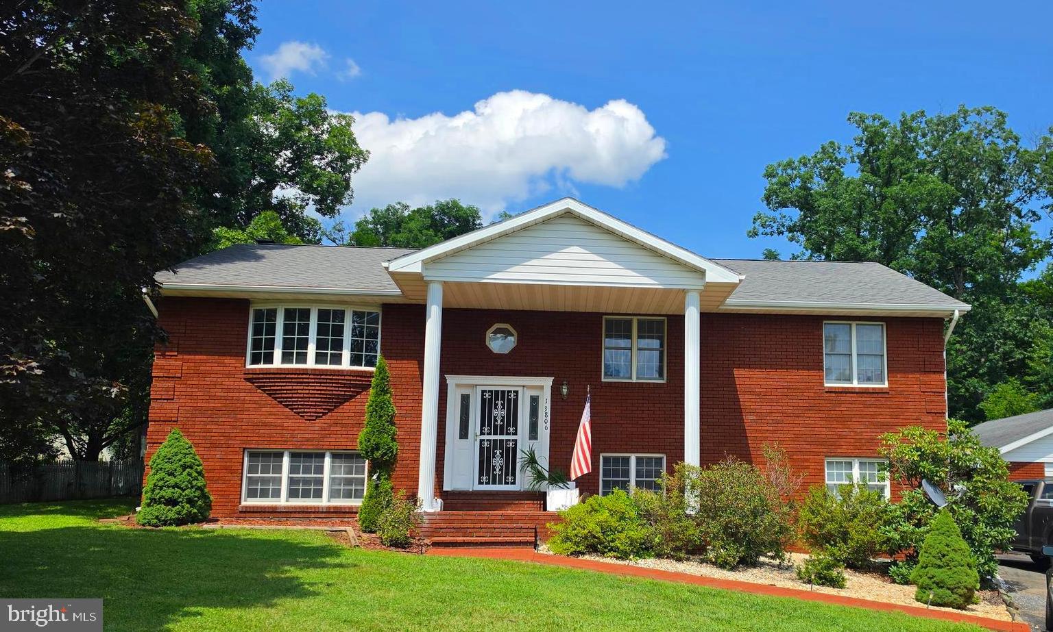 OAKWOOD ESTATES - Residential