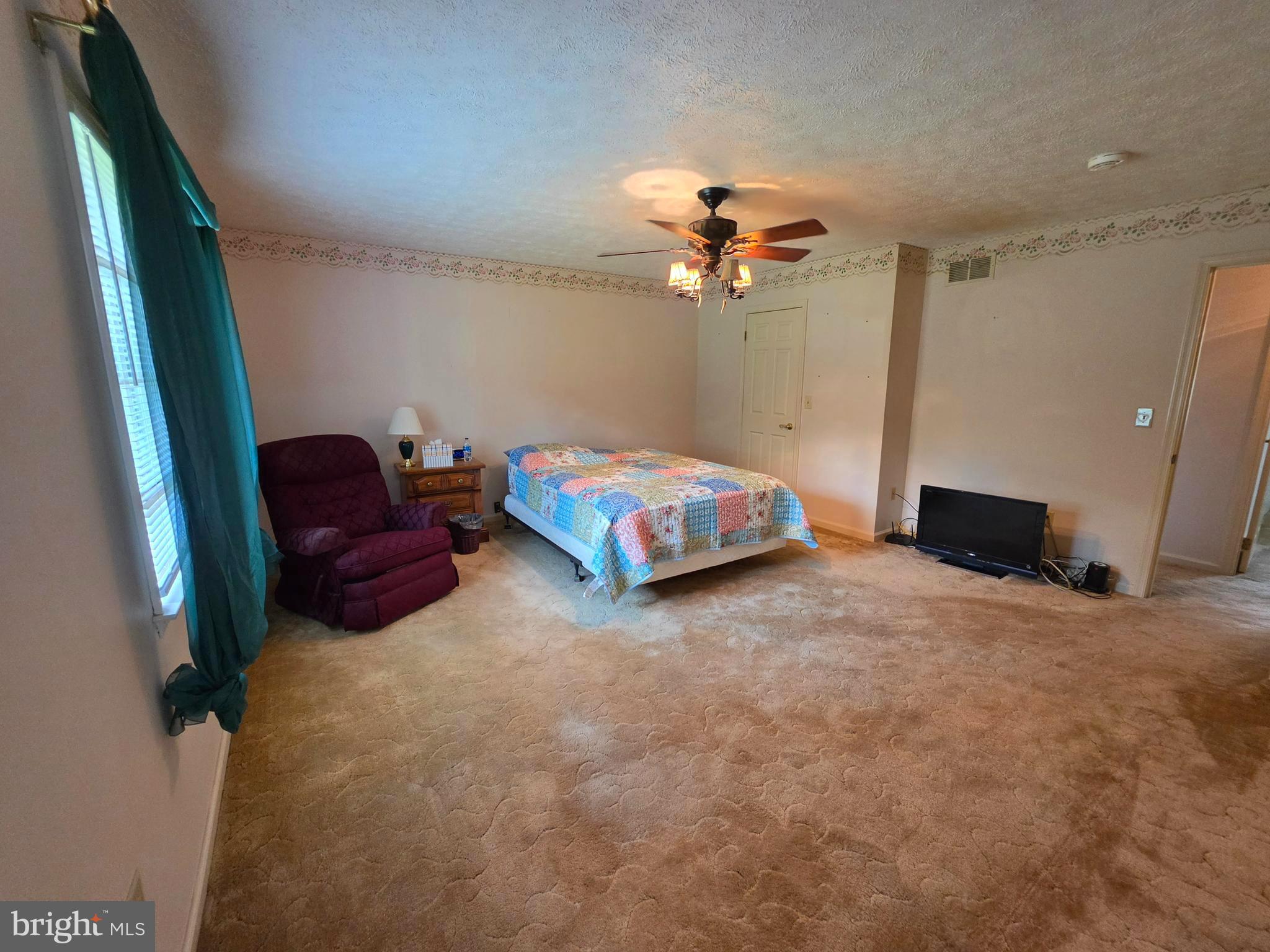OAKWOOD ESTATES - Residential