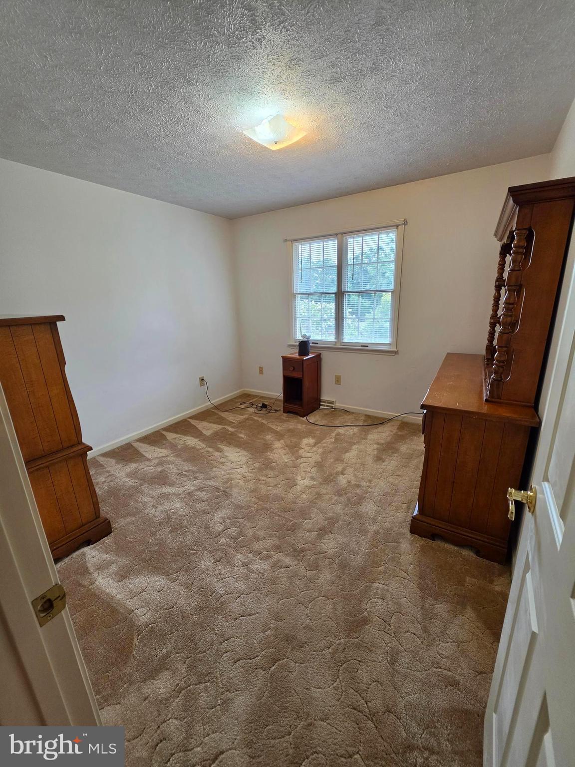 OAKWOOD ESTATES - Residential