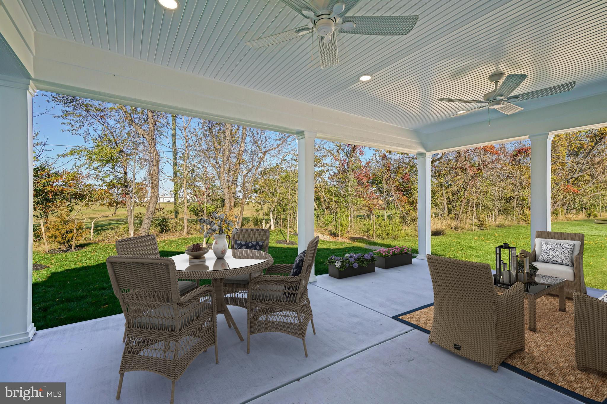 FISHERS COVE - Residential