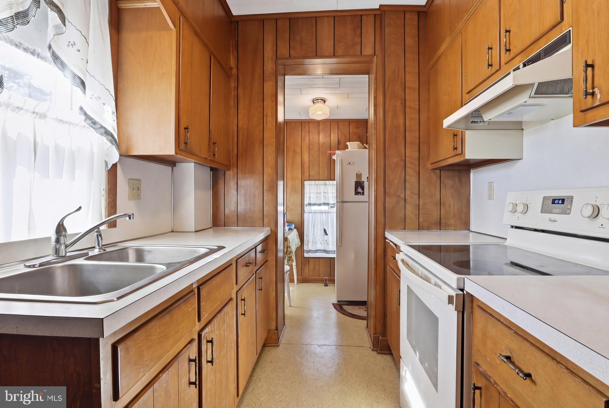 NONE AVAILABLE - Commercial Sale