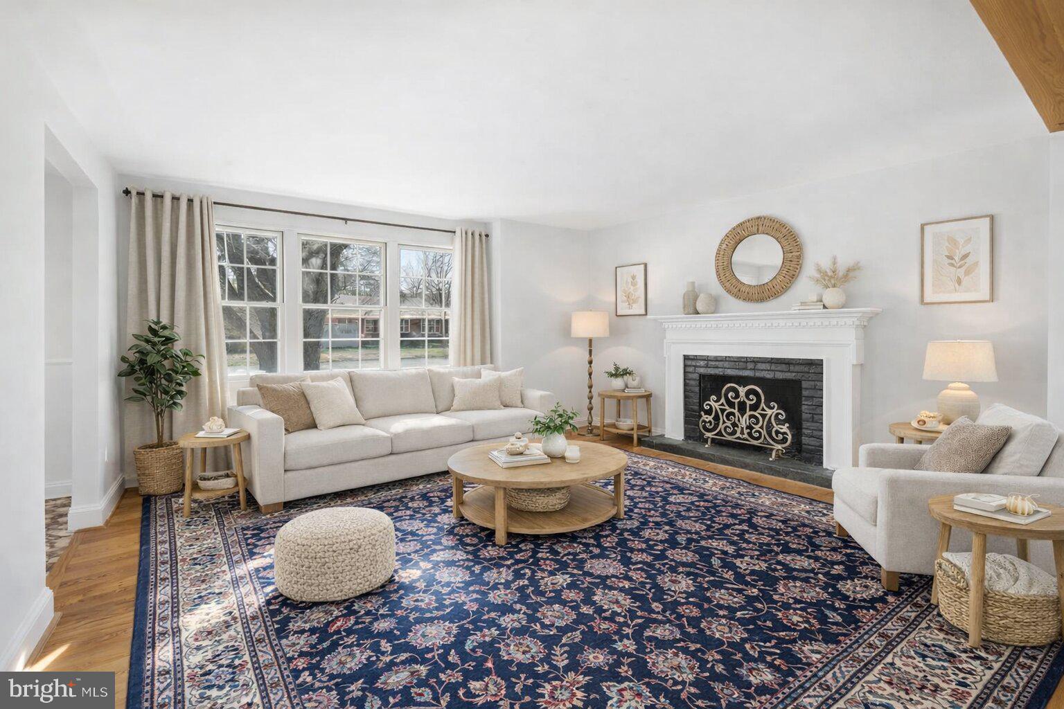 ALGONQUIN - Residential