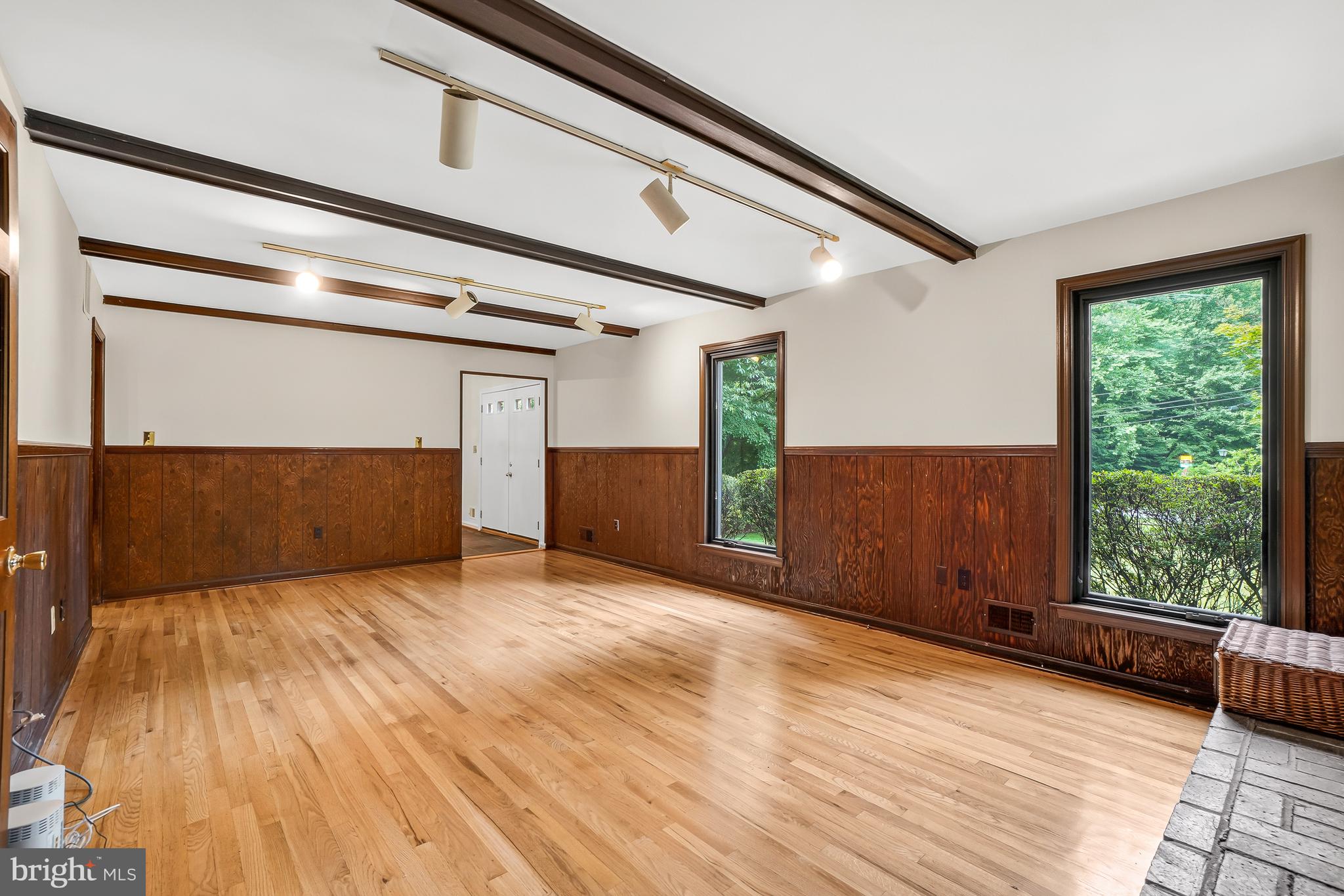 GLEN MILL VILLAGE - Residential